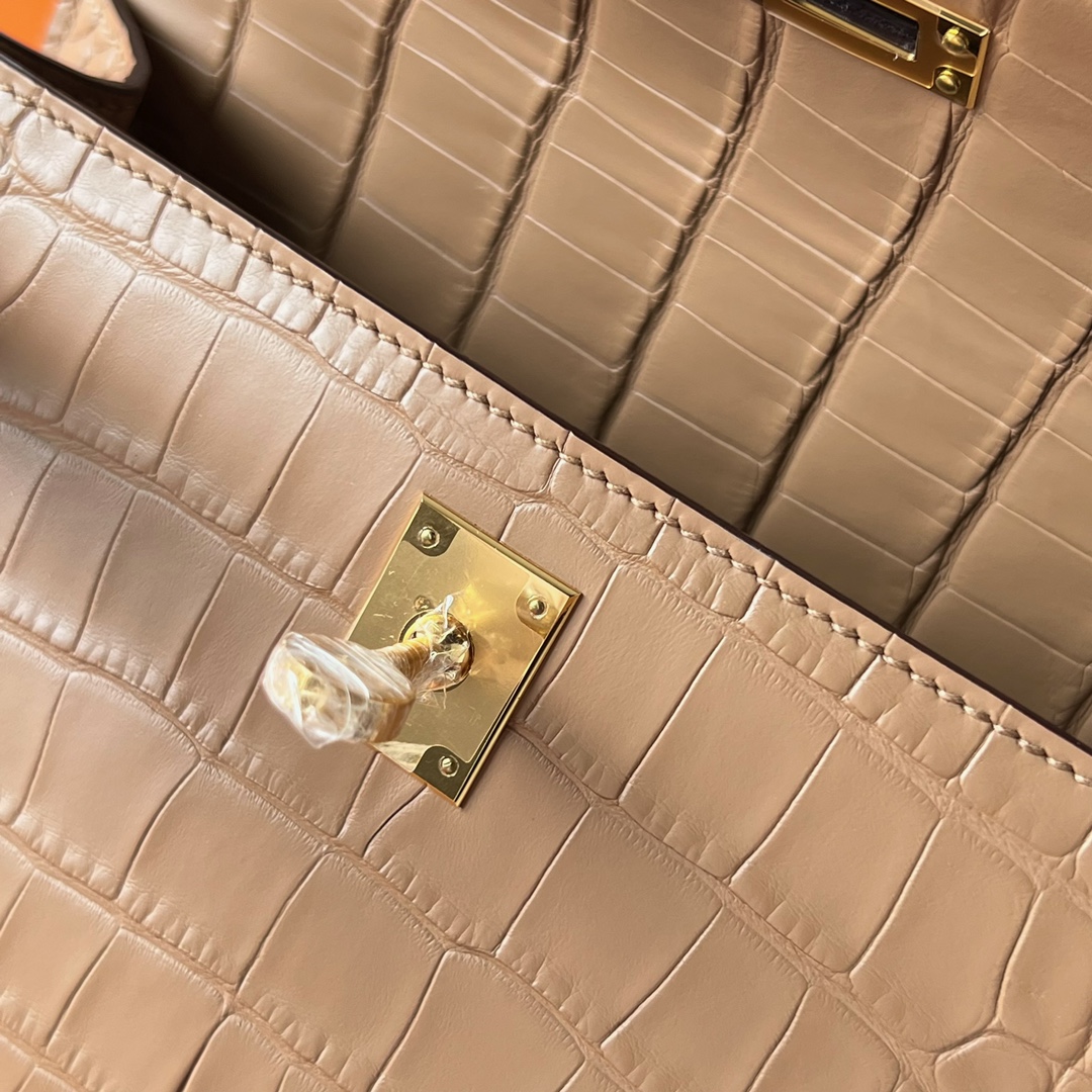 Mini Kelly Pochette 22cm matte American crocodile 0M milk tea color Chai gold buckle fully handmade wax stitching Ghw customized✈️ - Image 7