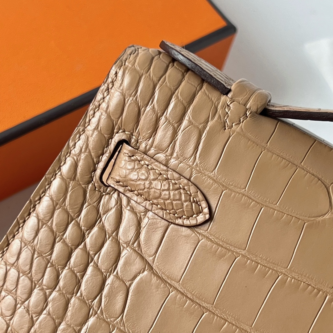 Mini Kelly Pochette 22cm matte American crocodile 0M milk tea color Chai gold buckle fully handmade wax stitching Ghw customized✈️ - Image 6