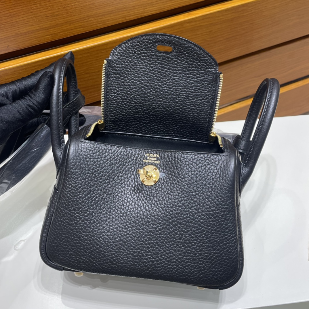 Mini Lindy Clemence 89 black Noir gold buckle fully handmade wax stitching Ghw Stock - Image 6