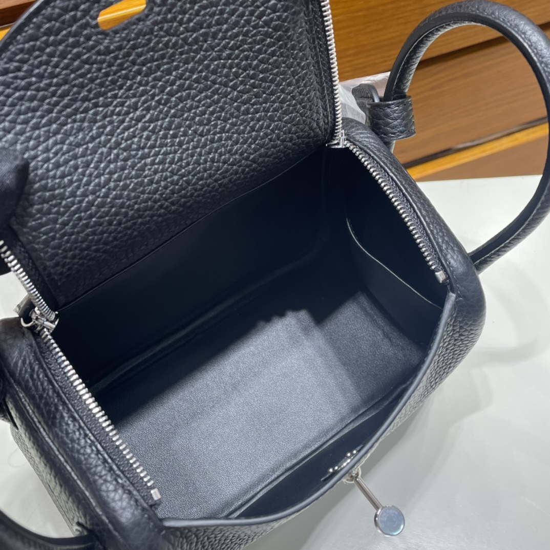 Mini Lindy Clemence Ck89 black Noir silver buckle fully handmade wax stitching Phw Stock - Image 5