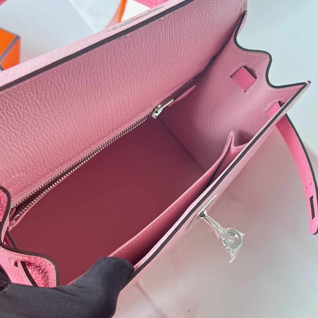 Kelly 25cm Chevre HSS Imported goatskin 3Q new pink/1Q milkshake powder silver buckle fully handmade wax stitching Phw customized✈️ - Image 7