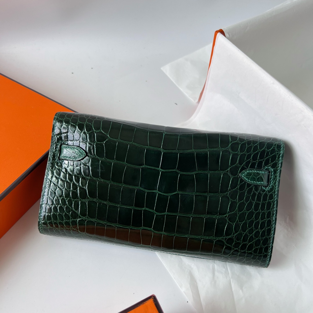 Kelly to go glossy American crocodile 67 emerald gold buckle fully handmade wax stitching Ghw Stock - Image 4