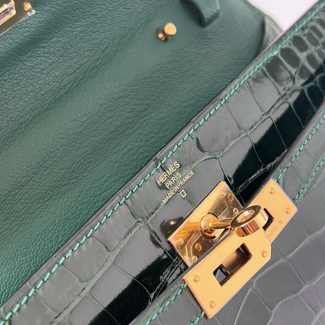 Kelly to go glossy American crocodile 67 emerald gold buckle fully handmade wax stitching Ghw Stock - Image 7