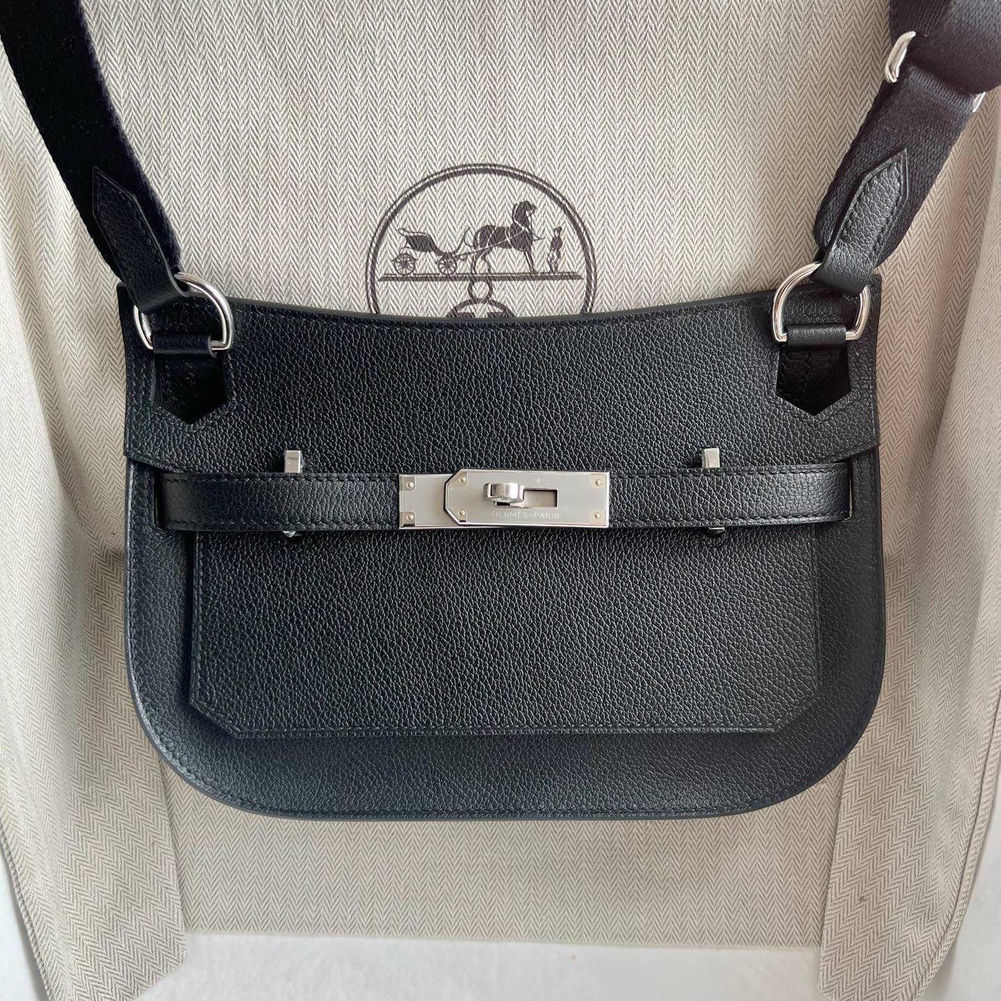 Spot Jypssiere Mini Gypsy 23cm Evercolor Color: Ck89 black Noir fully handmade wax stitching Silver buckle Stock - Image 10