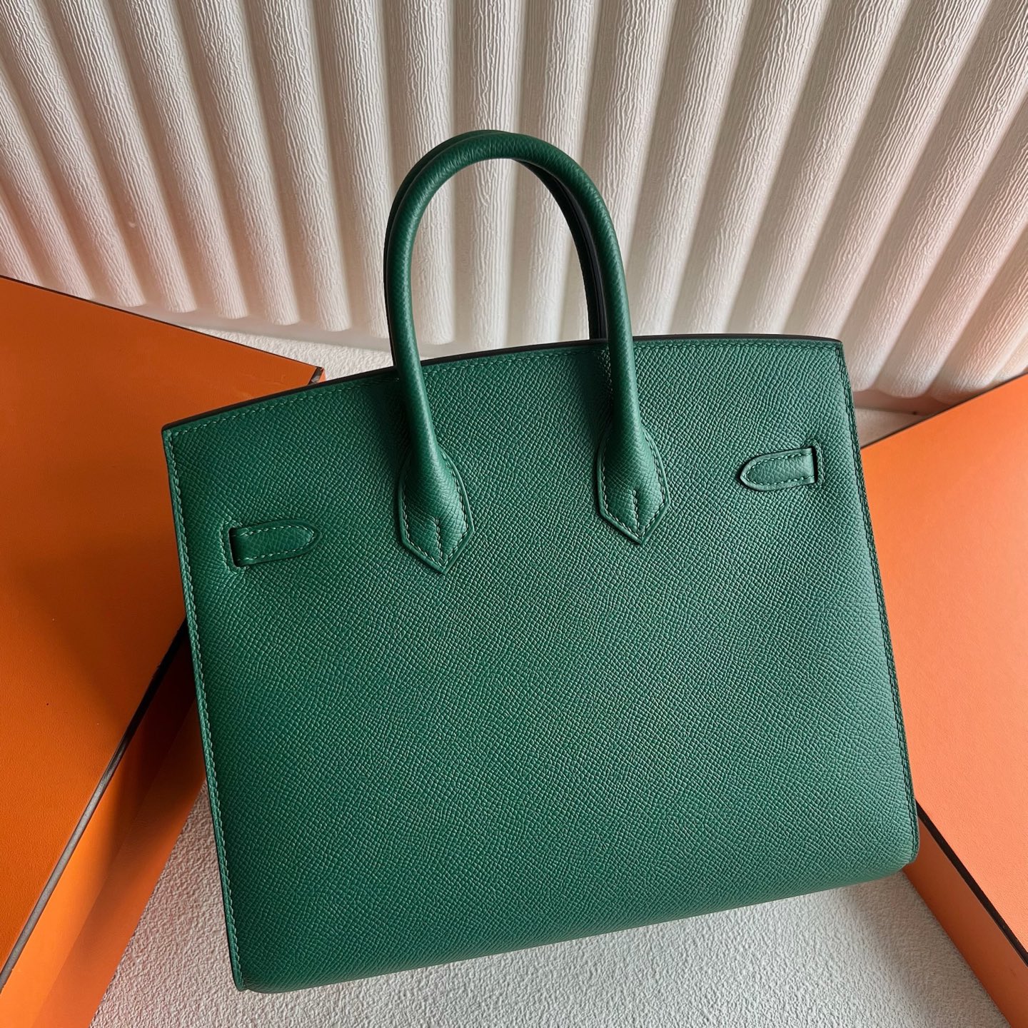 Spot Birkin 25cm Sellier Epsom Color: 65 Sapphire Green Vert Moyen Phw Fully handmade wax thread sewing silver buckle Stock - Image 4
