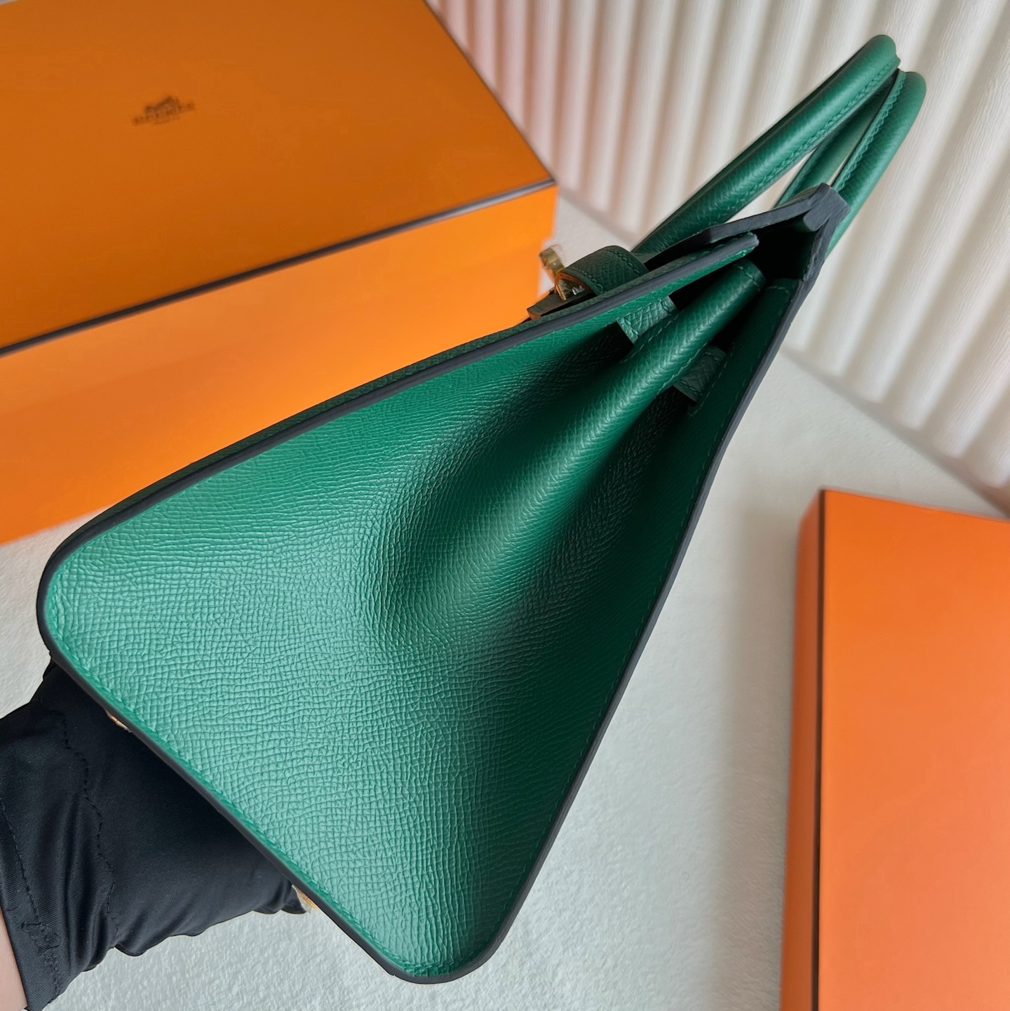 Spot Birkin 25cm Sellier Epsom Color: 65 Sapphire Green Vert Moyen Ghw Fully handmade wax thread sewing gold buckle Stock - Image 3