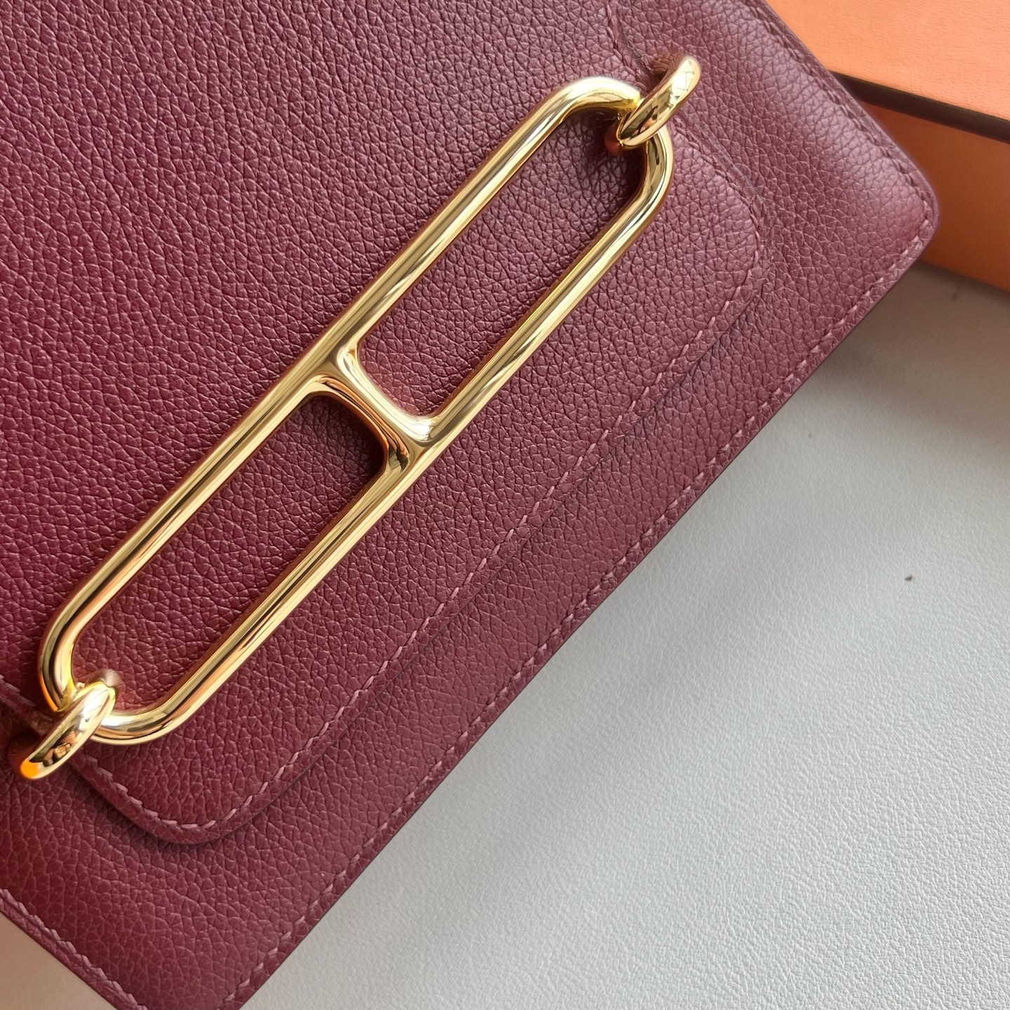 Spot Roulis 18cm original imported Evercolor Color: 55 Hermes Red Rouge H Ghw Fully handmade wax thread sewing gold buckle Stock - Image 2