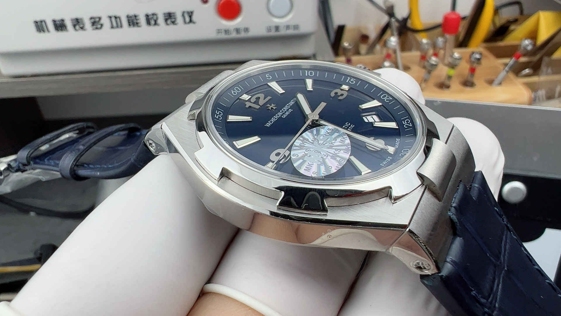 MKS blue surface travels all over the world - Image 4