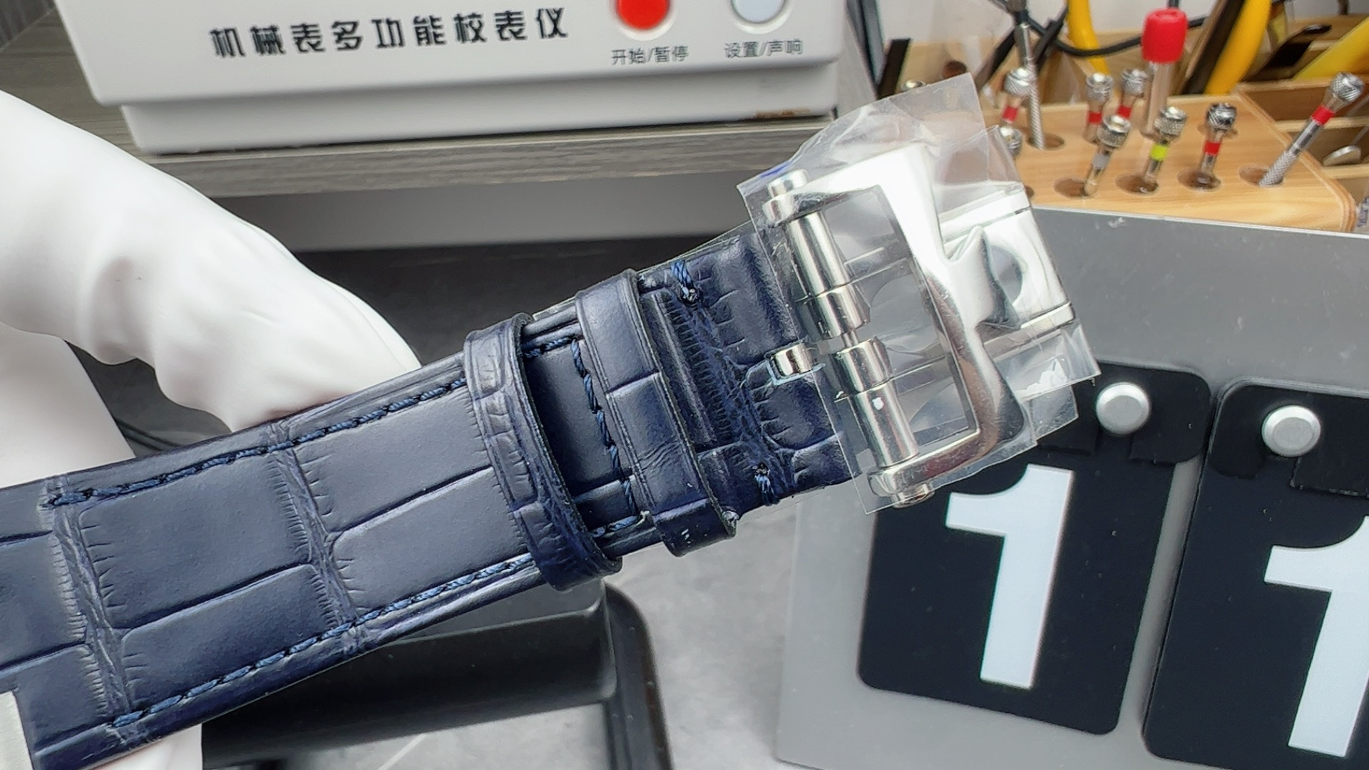 MKS blue surface travels all over the world - Image 7