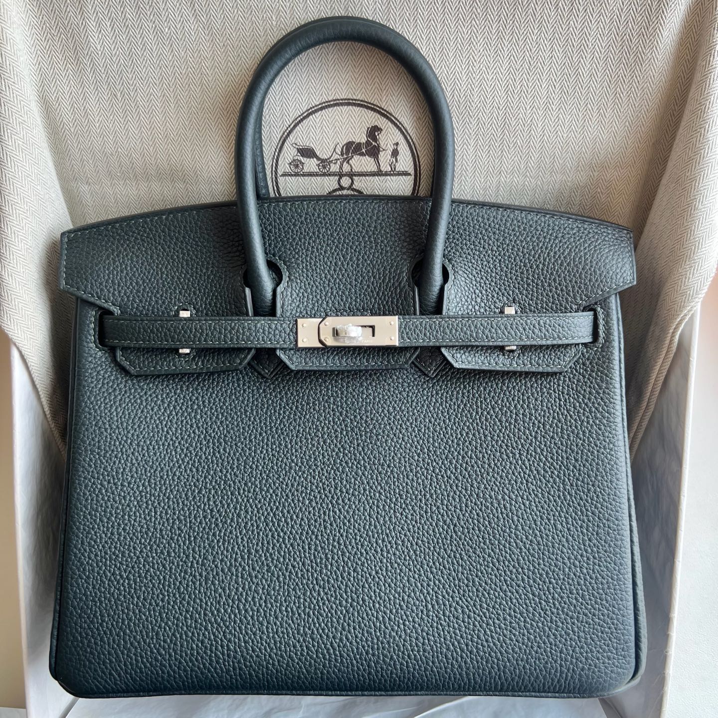 Birkin 25cm Togo original calfskin imported from Germany Color: 6O cypress green Vert Cypres fully handmade wax stitching Silver buckle customized✈️ - Image 11
