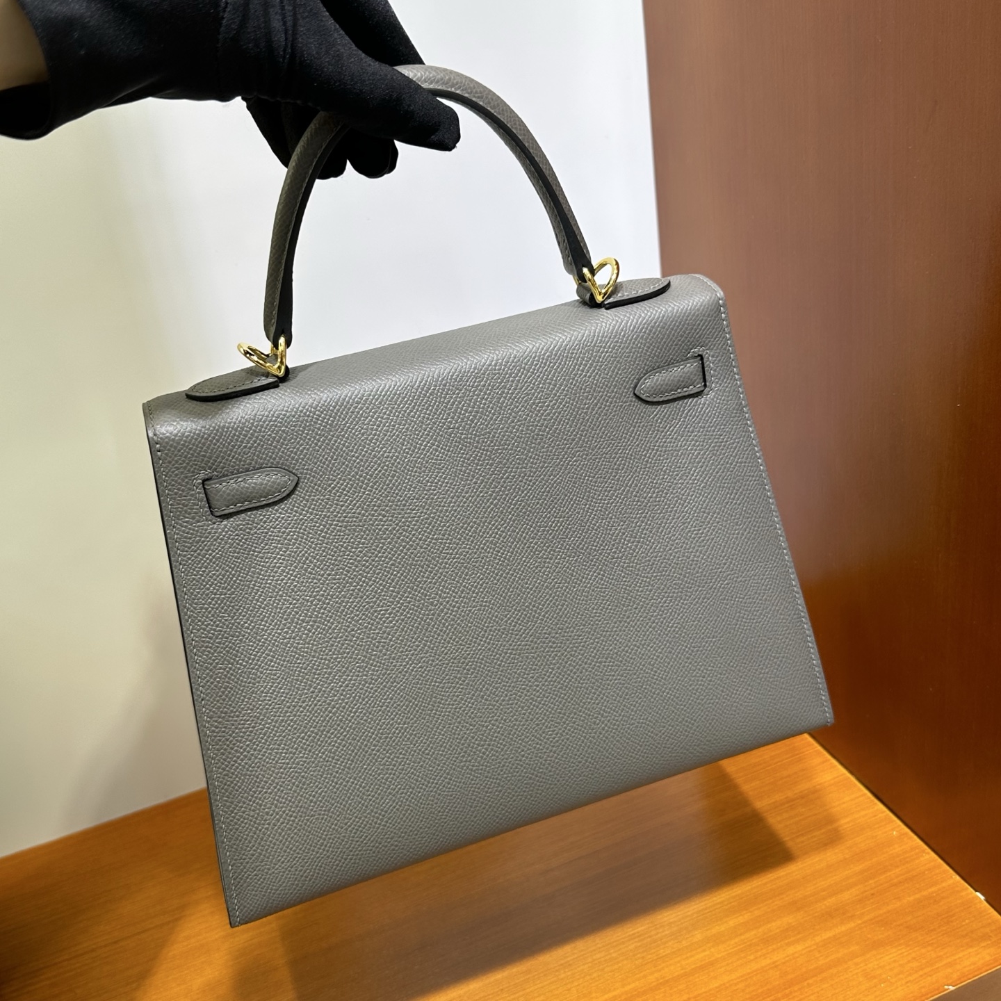 Kelly 25cm Epsom Color: 0L Cumulonimbus Gray Gris Meyer Fully handmade wax stitching Original hardware hand-engraved Gold buckle customized✈️ - Image 11