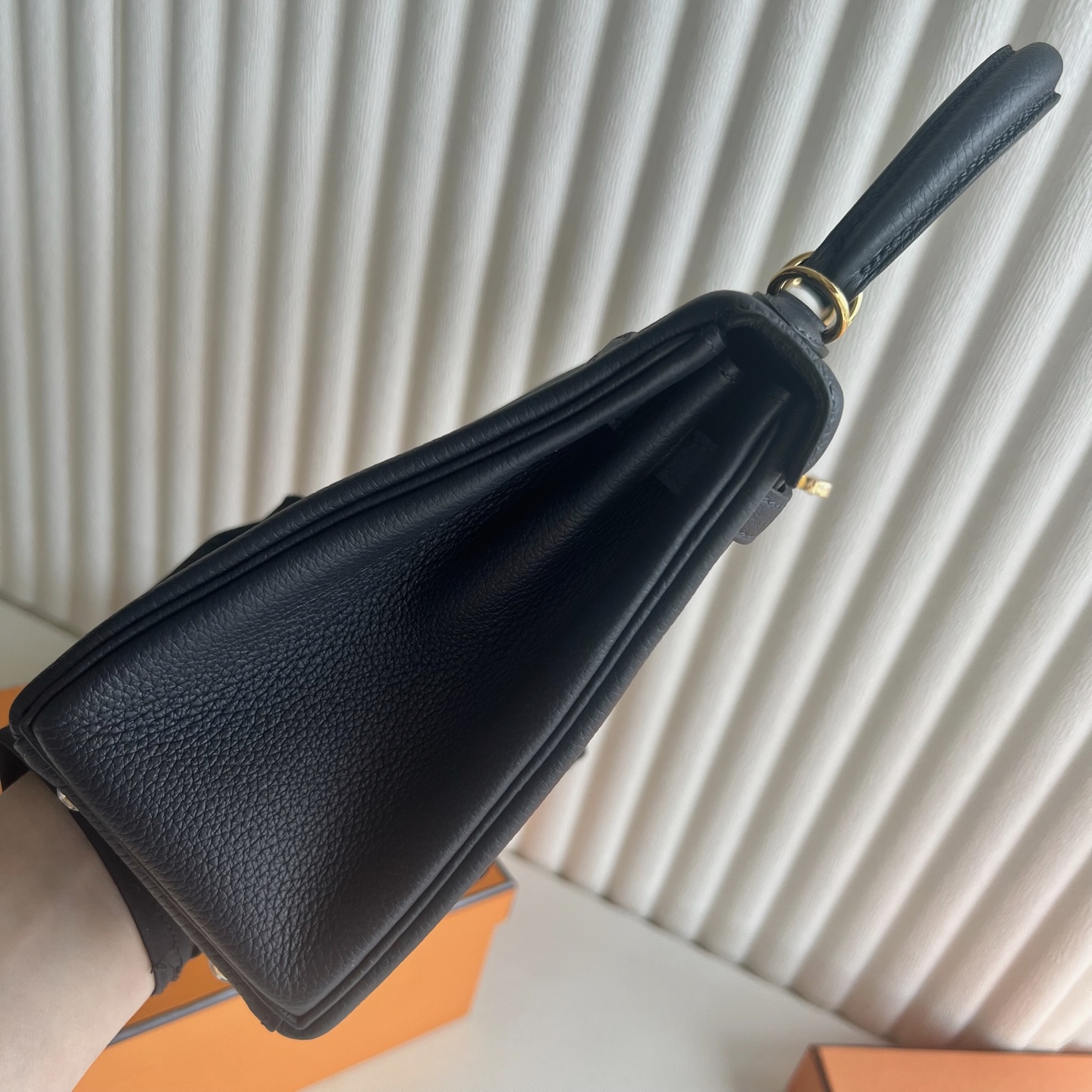 Kelly 25cm Togo original calfskin imported from Germany Color: 3Y navy blue Caban gold buckle, fully handmade wax stitching Ghw customized✈️ - Image 9