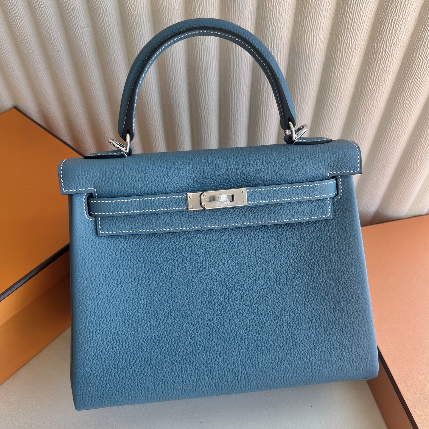 Kelly 25cm Togo original calfskin imported from Germany Color: D2 new denim blue, silver buckle, fully handmade wax stitching Phw customized✈️