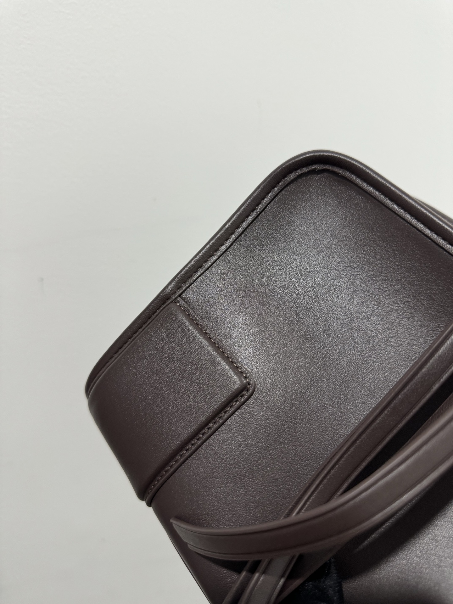 LOEWE Amazona small toast bag, dark brown, size 23-12-10 - Image 12