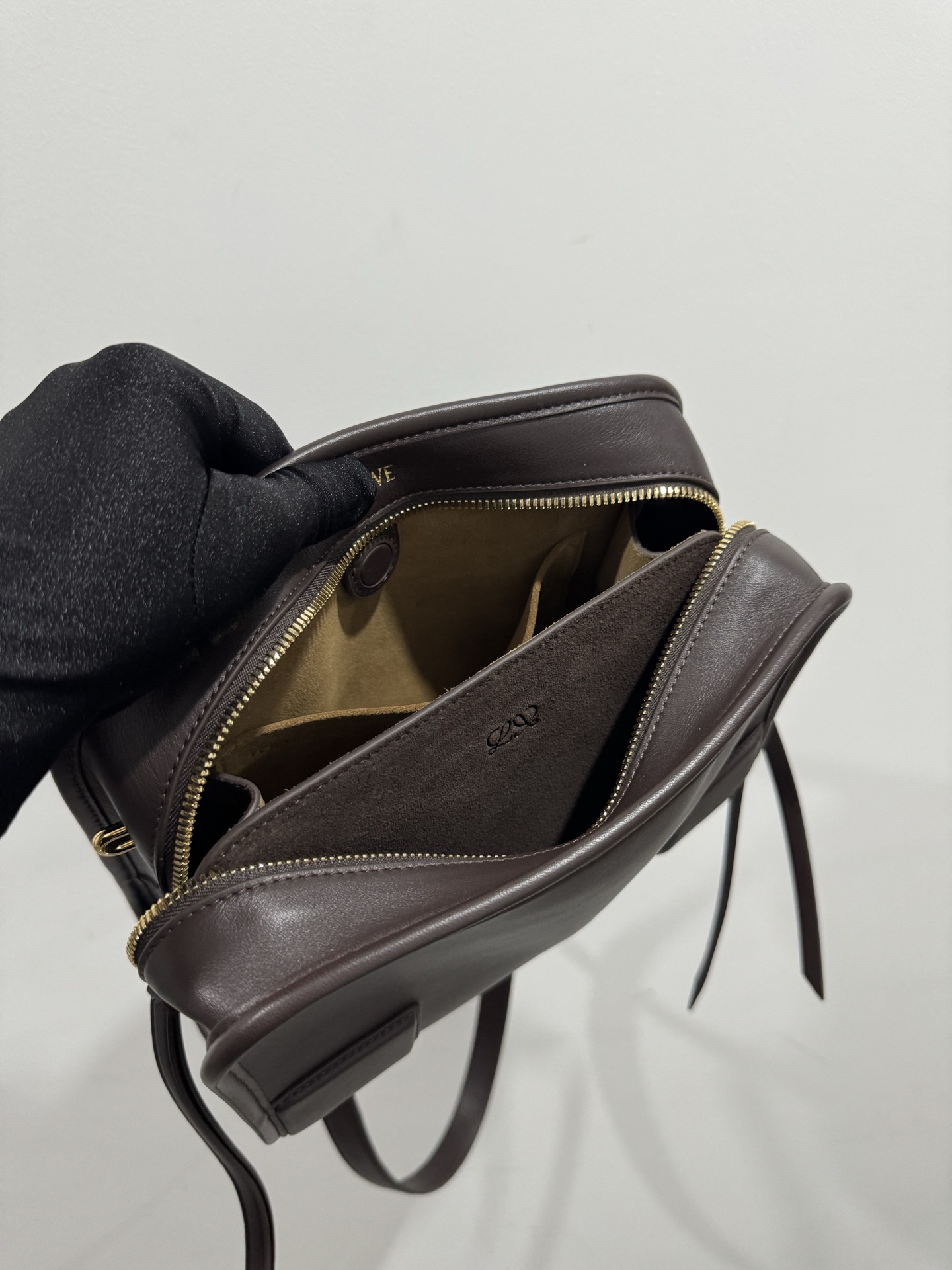 LOEWE Amazona small toast bag, dark brown, size 23-12-10 - Image 24