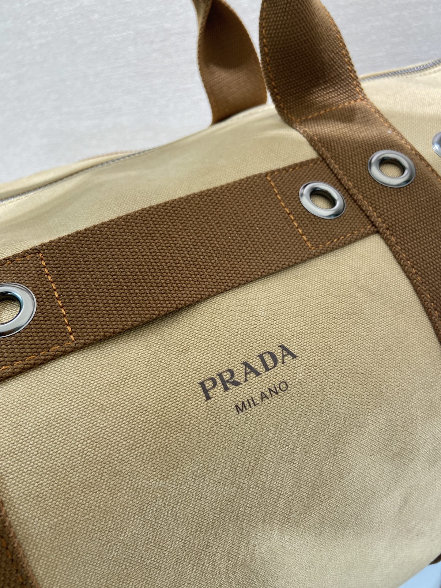 πNew travel bagππ2VC056ππ This travel bag interprets functionality with clean lines and bold elements, becoming a true expression of style - Image 7