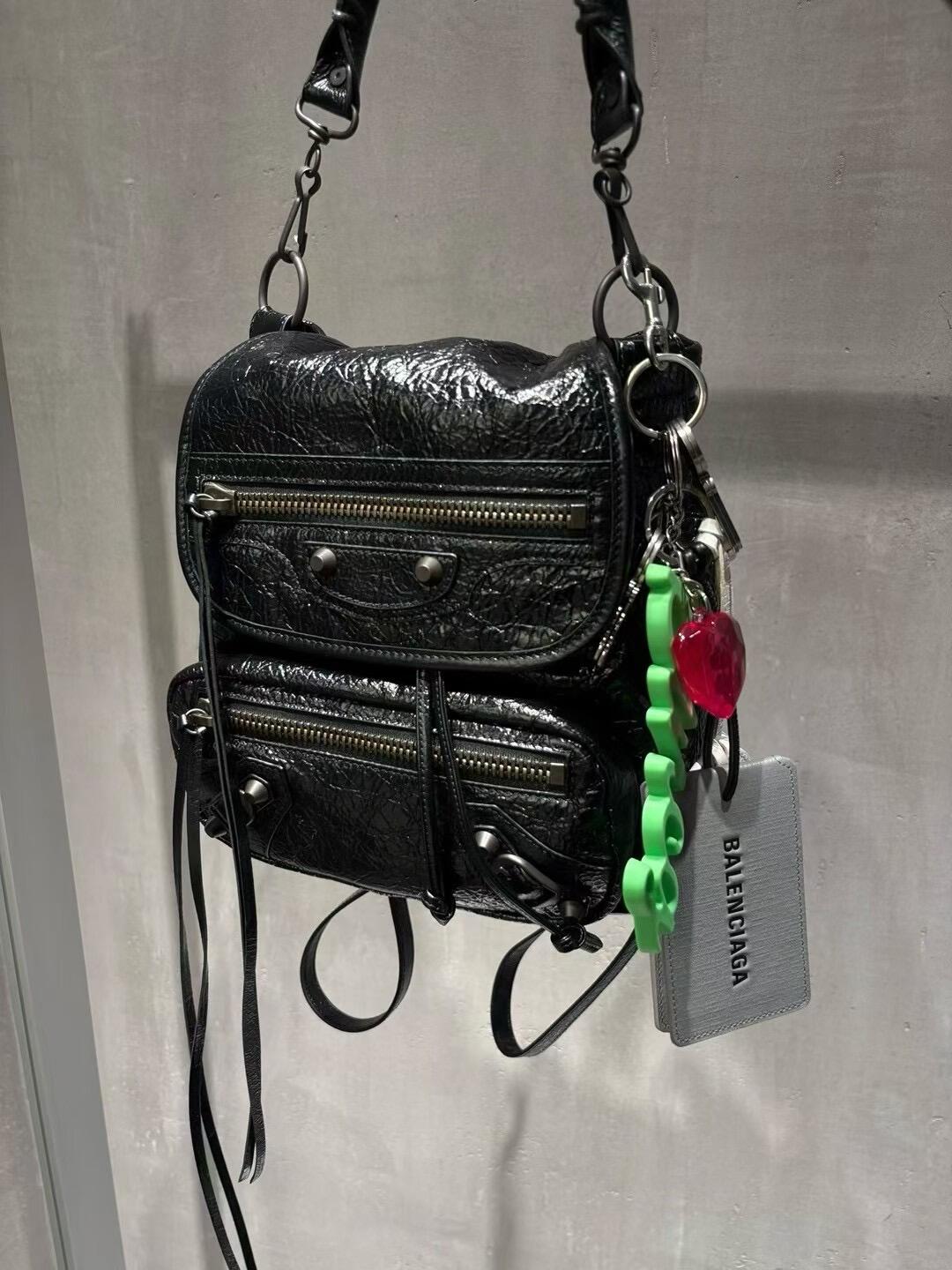 🤩Super cute backpack