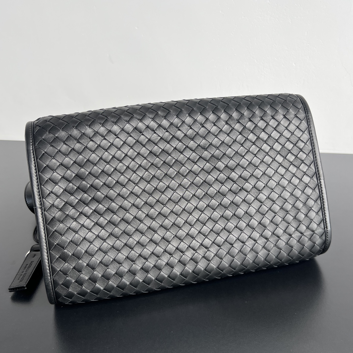 BV's new product Corriere tote bag 🤍 867484 A tote bag suitable for commuting to work, traveling, and short-distance business trips - Image 3