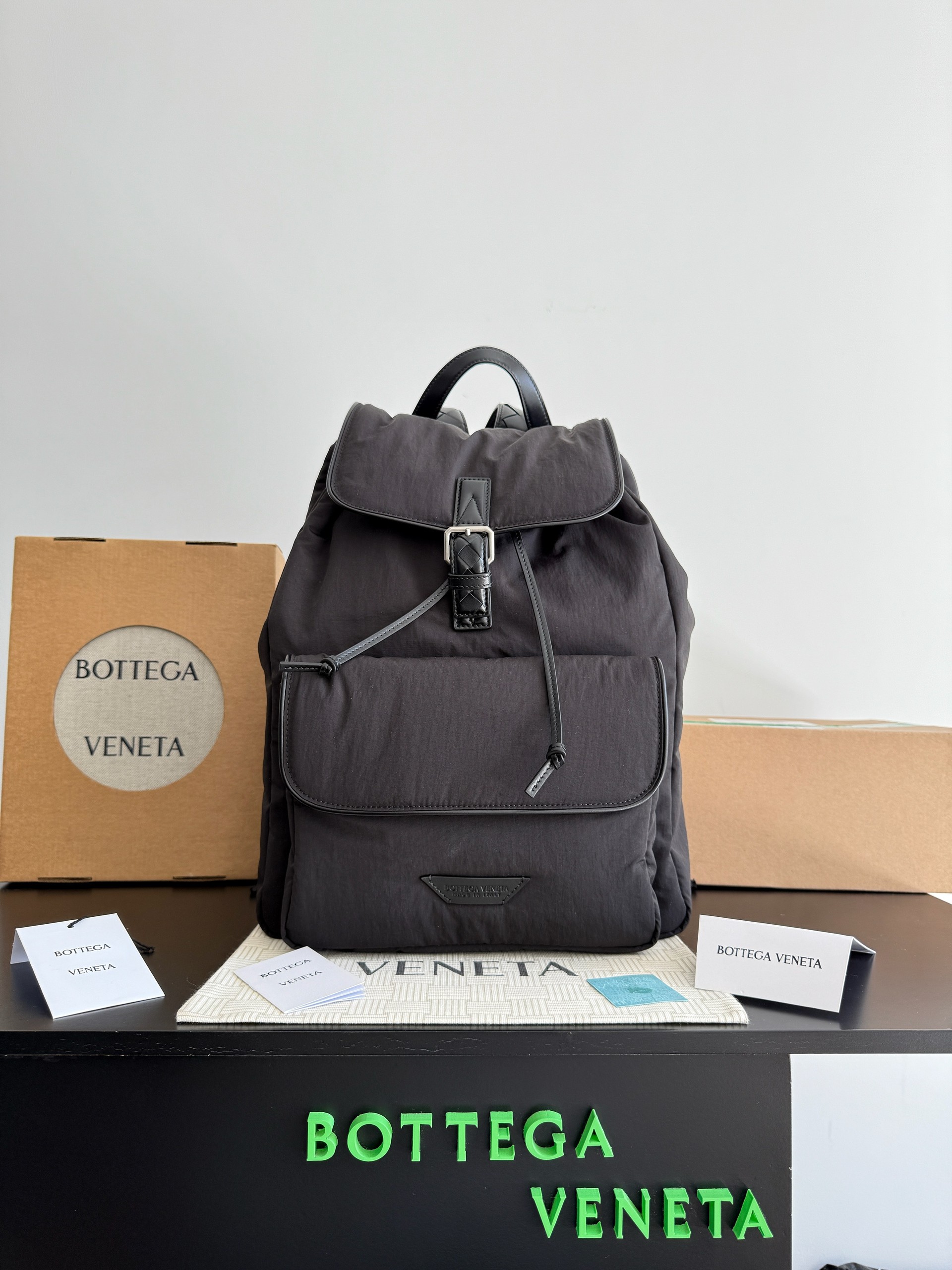 What will it look like when BV backpacks are no longer woven? This Crossroad backpack gives a good answer - Image 10