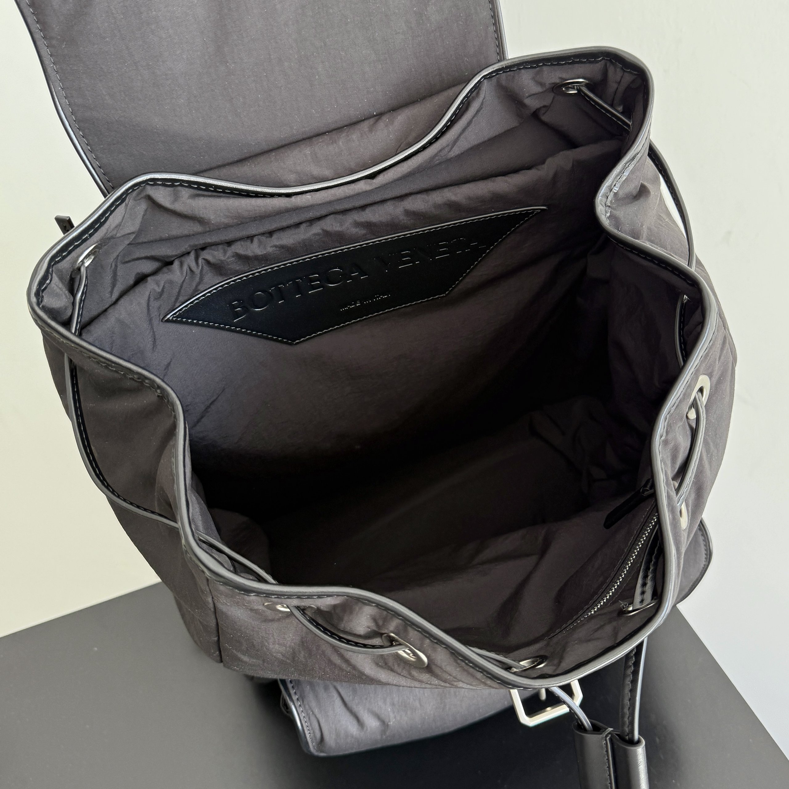 What will it look like when BV backpacks are no longer woven? This Crossroad backpack gives a good answer - Image 9