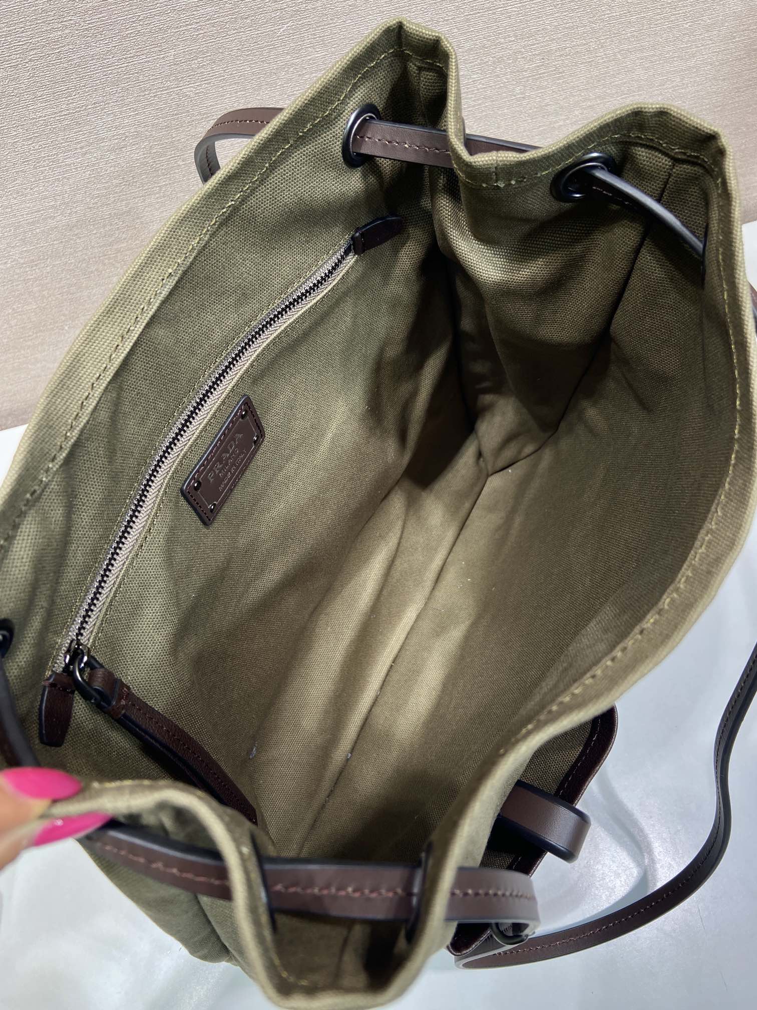 🎉New tote bag🎉1BC293 canvas/leather🎉🎉 This tote bag is made of imported canvas fabric and calfskin - Image 8