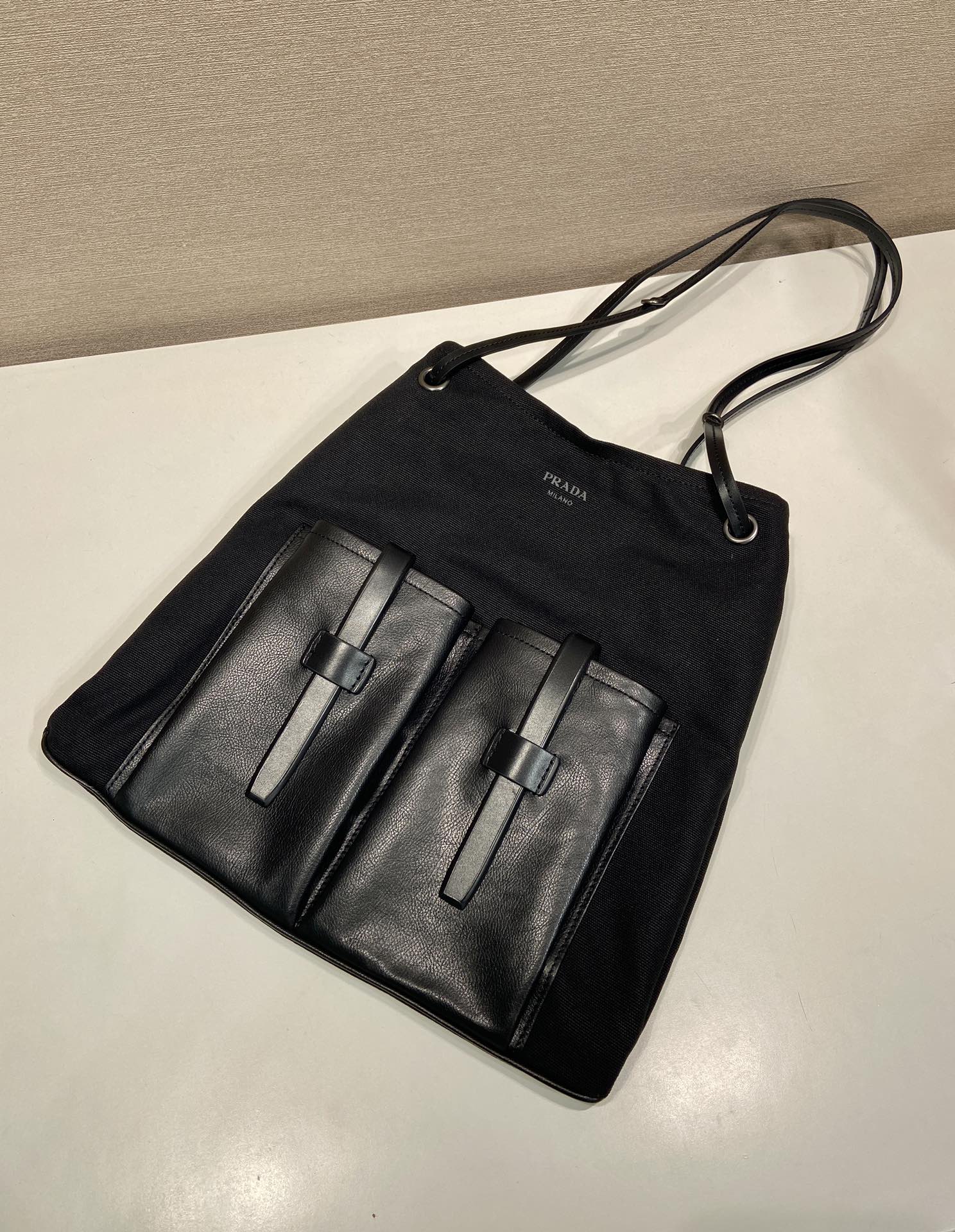 🎉New tote bag🎉1BC293 canvas/leather🎉🎉 This tote bag is made of imported canvas fabric and calfskin - Image 2