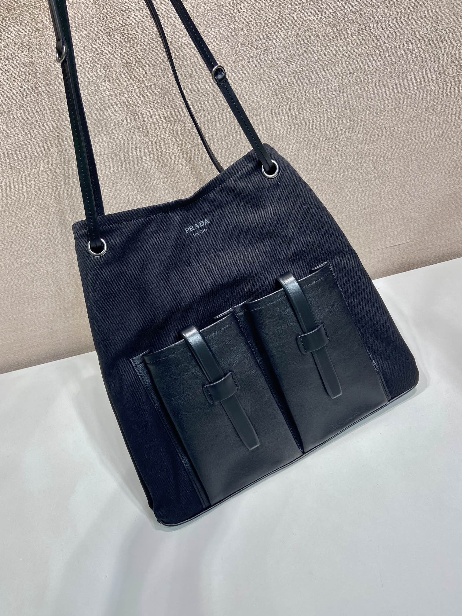 🎉New tote bag🎉1BC293 canvas/leather🎉🎉 This tote bag is made of imported canvas fabric and calfskin - Image 3