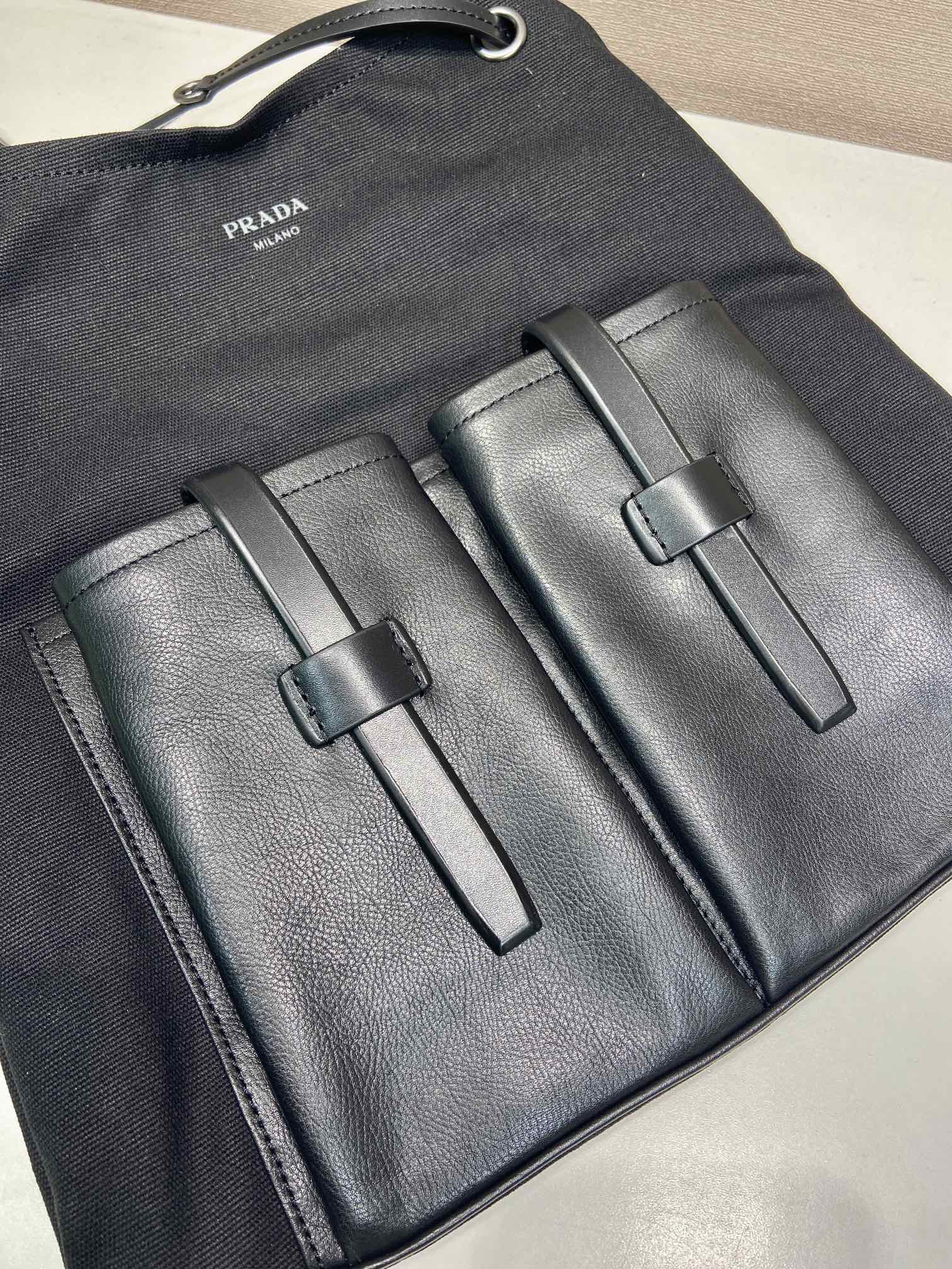 🎉New tote bag🎉1BC293 canvas/leather🎉🎉 This tote bag is made of imported canvas fabric and calfskin - Image 6
