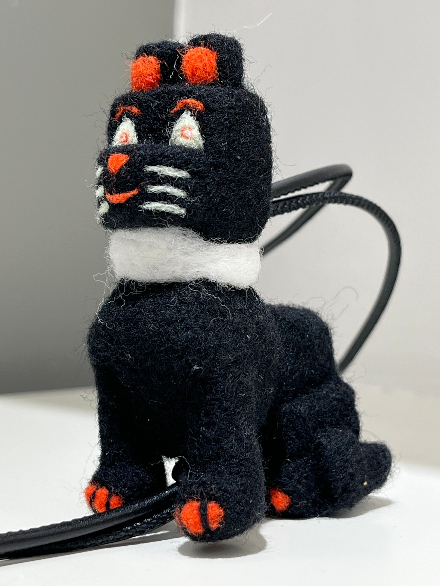 loewe Felt pendant black cat🐱