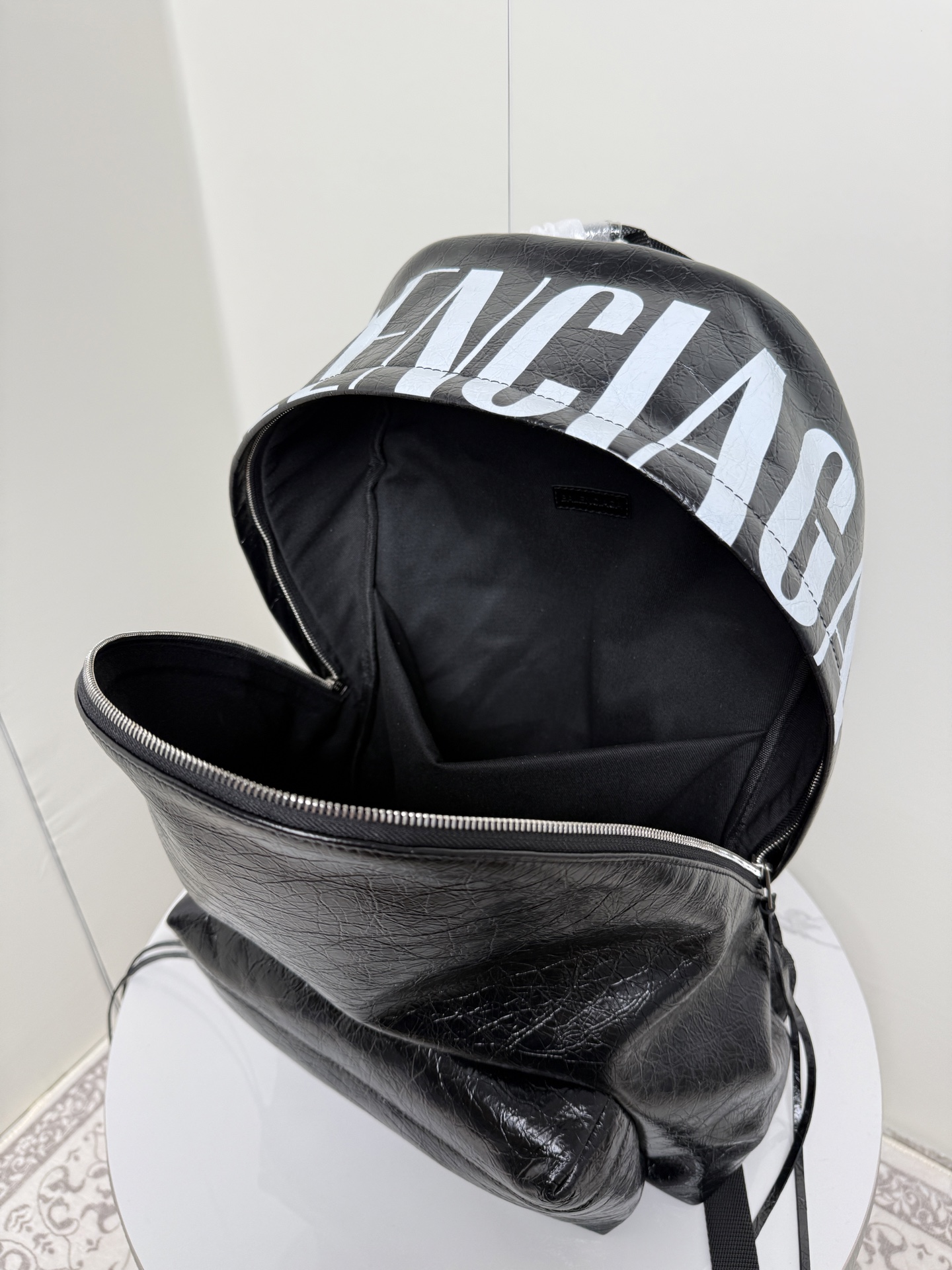 New Balenciag* Balenciaga/ARMY series - Image 7
