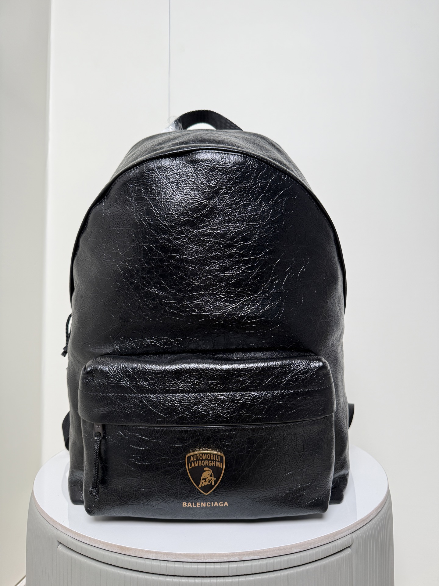 New Balenciag* Balenciaga/Lamborghini co-branded backpack 🔥 Italian burst sheepskin