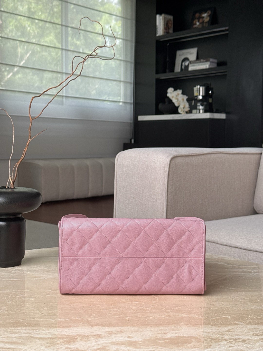 Sakura pink hits girls’ hearts💘 Exquisite and high-end, practicality has not been lost, and the capacity can be filled! Style adaptability is 100%, whether it is sweet style or cool style All completely OK! ! ! - Image 4