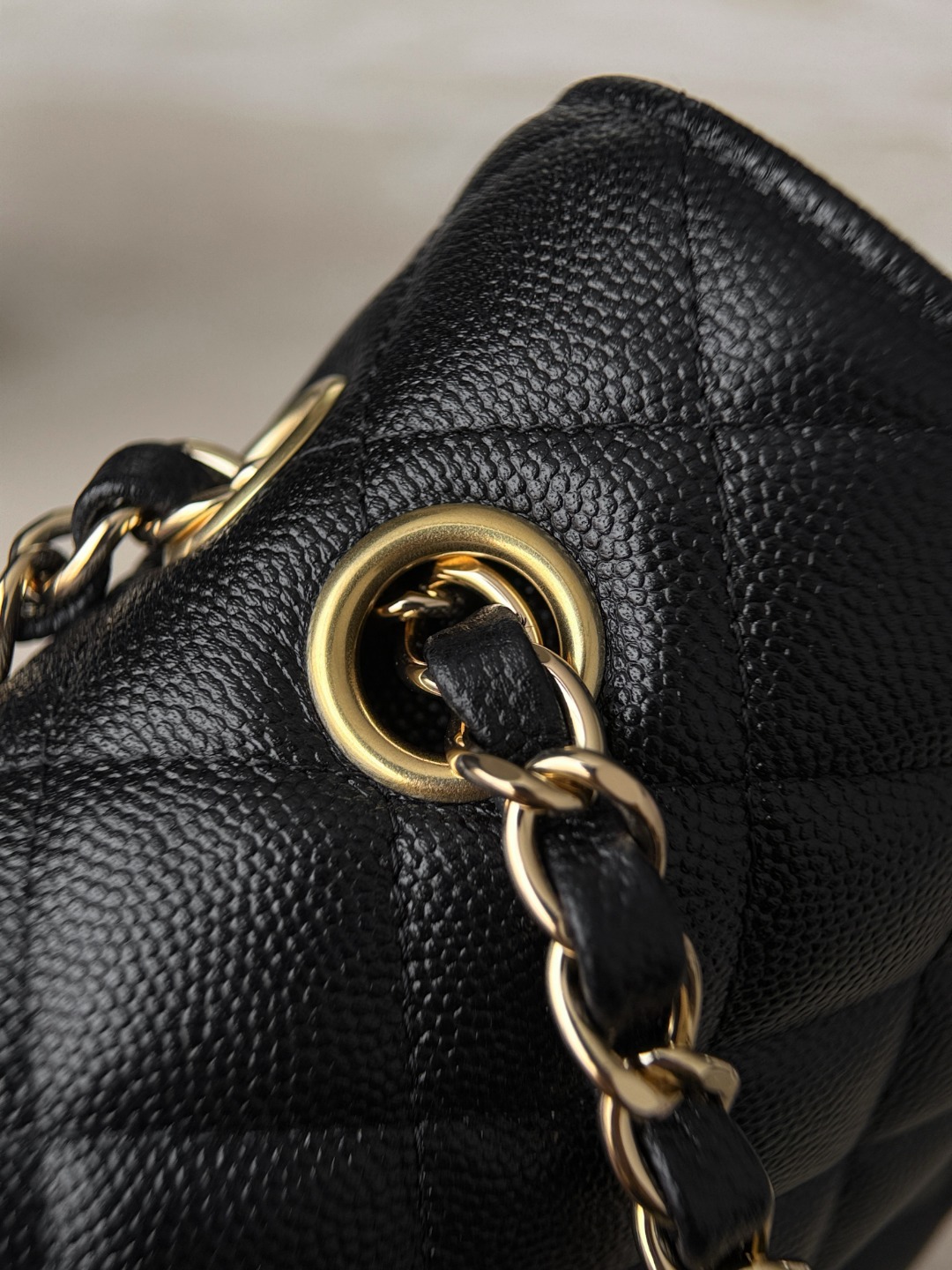 cf25 fine ball black gold There is a reason why a classic is a classic, and its charm is hard to resist! It will remain unchanged for thousands of years and will never go out of style~ 🉑It can be said to be a versatile style, it can’t be matched with almost any clothes - Image 2