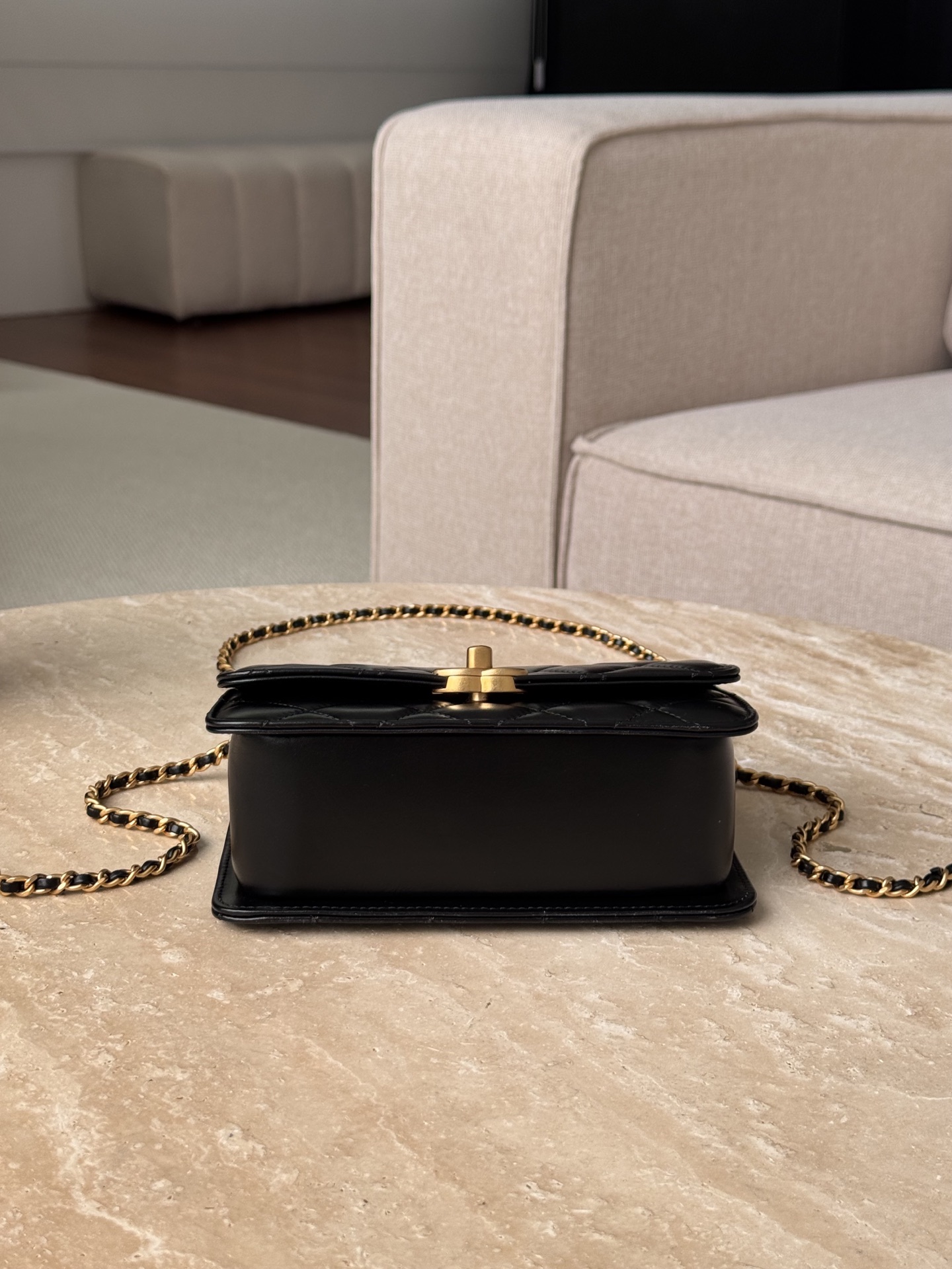 The double golden ball series bags are so cost-effective! Lots of memorizing methods~ The length can be adjusted, and can be carried on one shoulder, crossbody, or handheld🉑 - Image 4