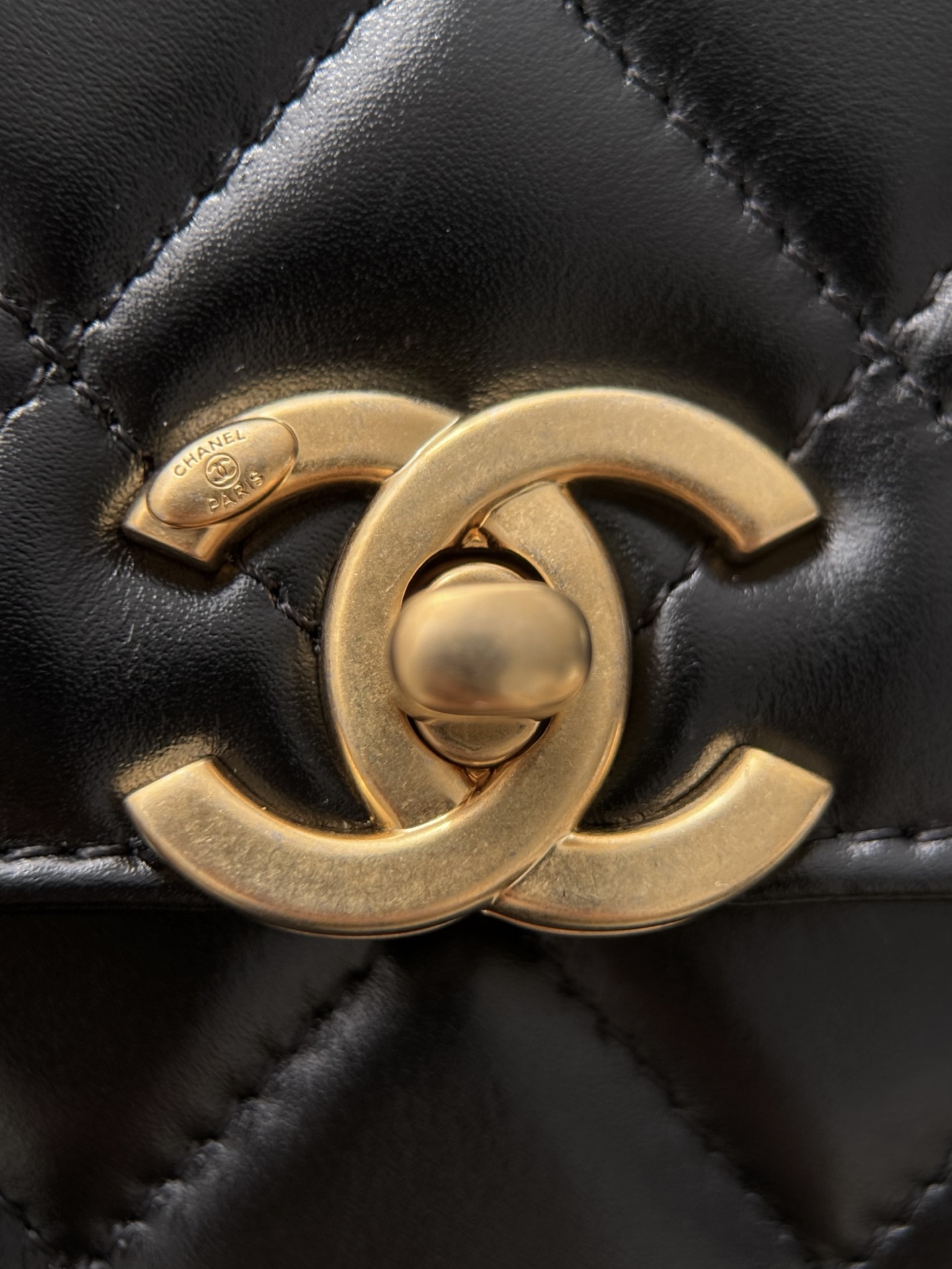 The double golden ball series bags are so cost-effective! Lots of memorizing methods~ The length can be adjusted, and can be carried on one shoulder, crossbody, or handheld🉑 - Image 7