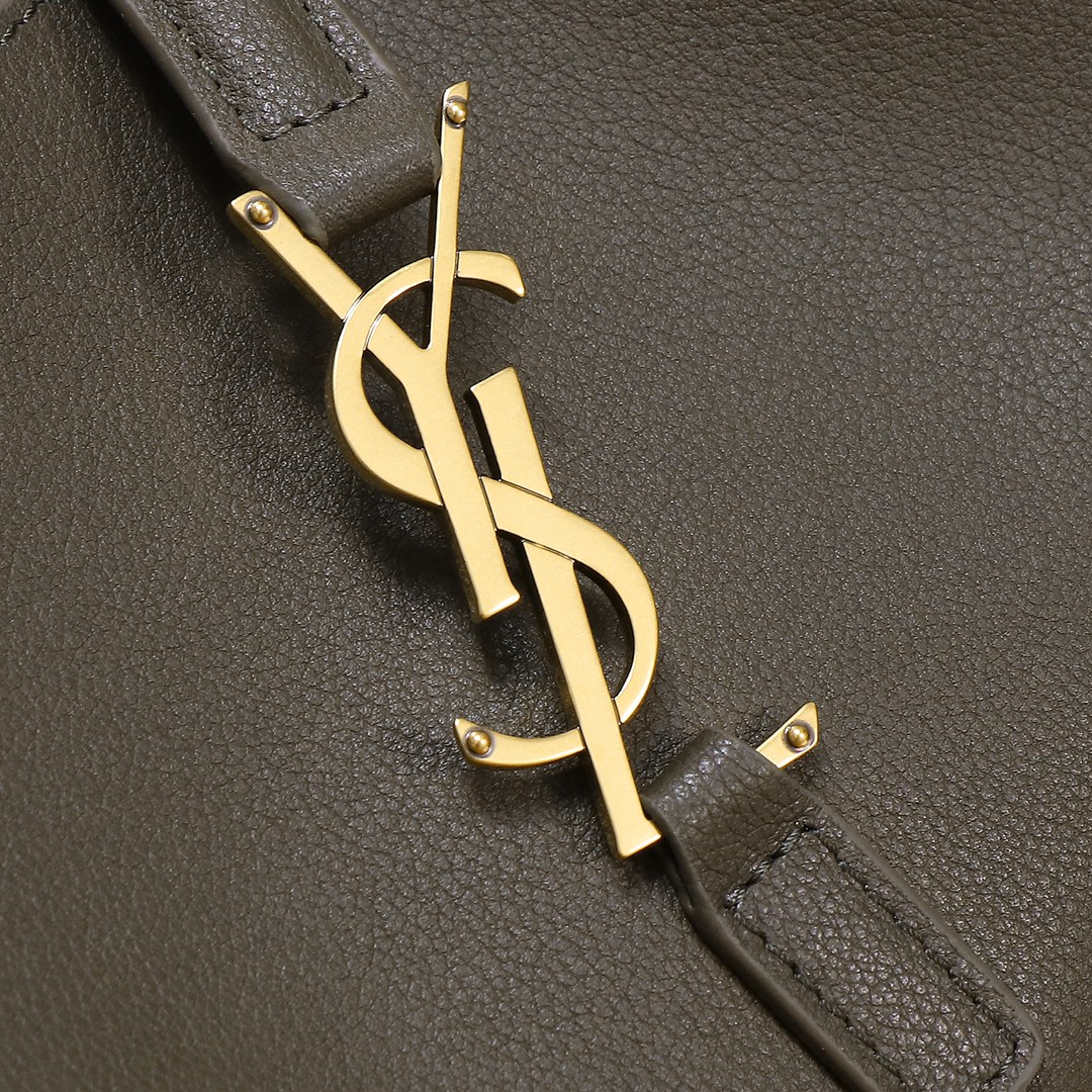 Premium original leather quality✅✅💄💄Model number: 713938 🆕New product shipped👏The popular LE 5A7 armpit bag♡The second-hand armpit bag that has become popular this year has always been very popular - Image 2