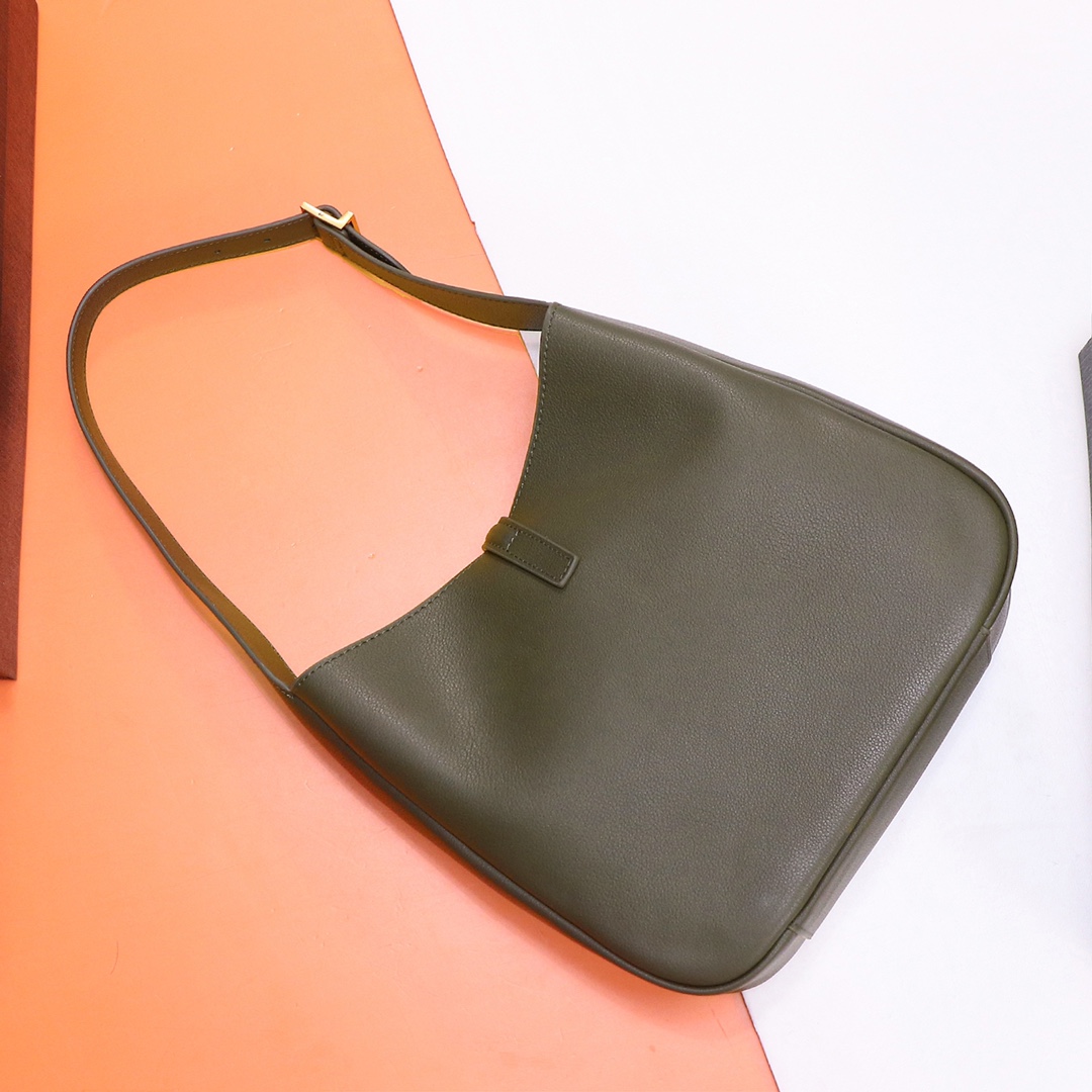 Premium original leather quality✅✅💄💄Model number: 713938 🆕New product shipped👏The popular LE 5A7 armpit bag♡The second-hand armpit bag that has become popular this year has always been very popular - Image 3