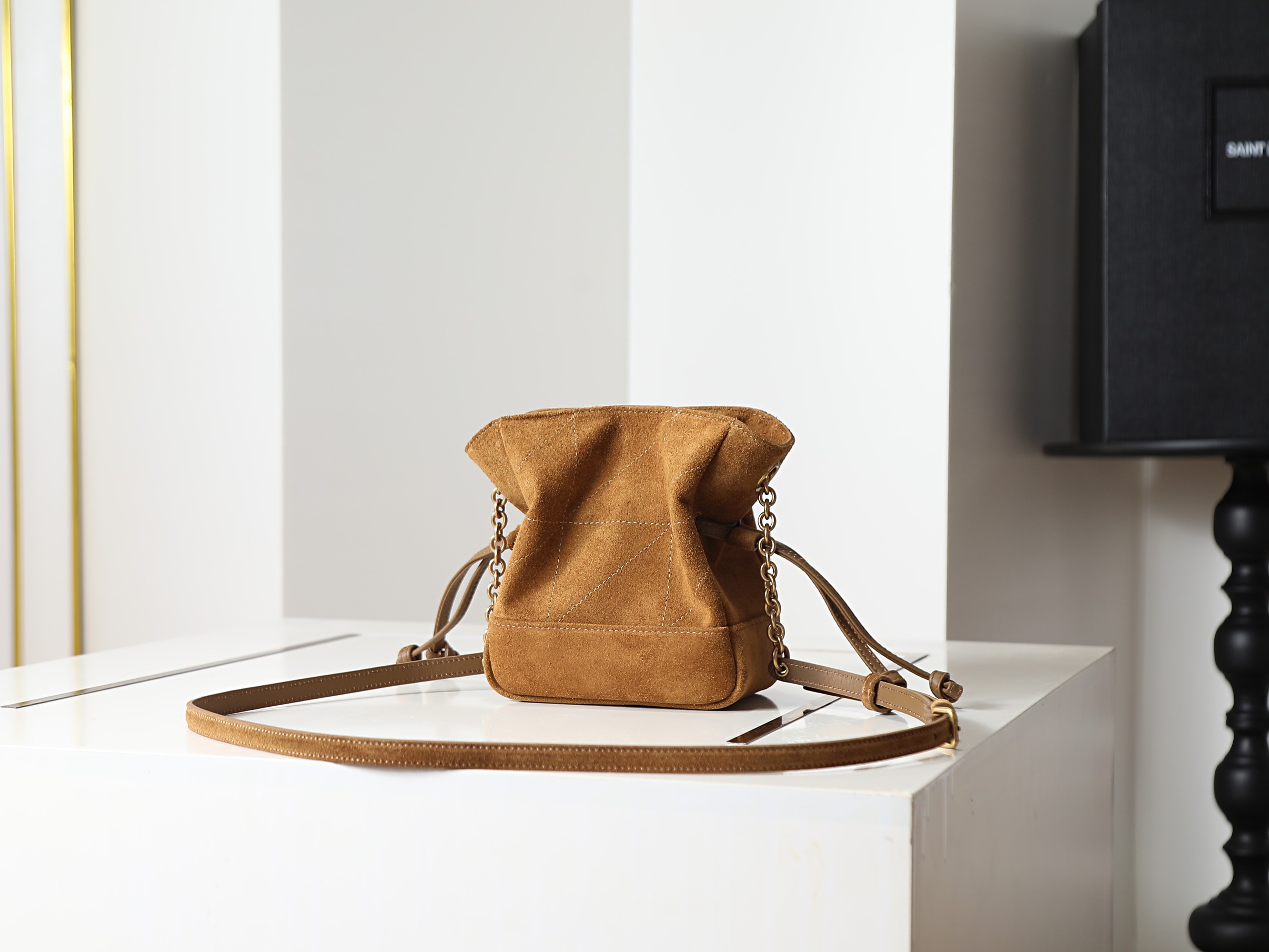 P¥1130 - Image 5