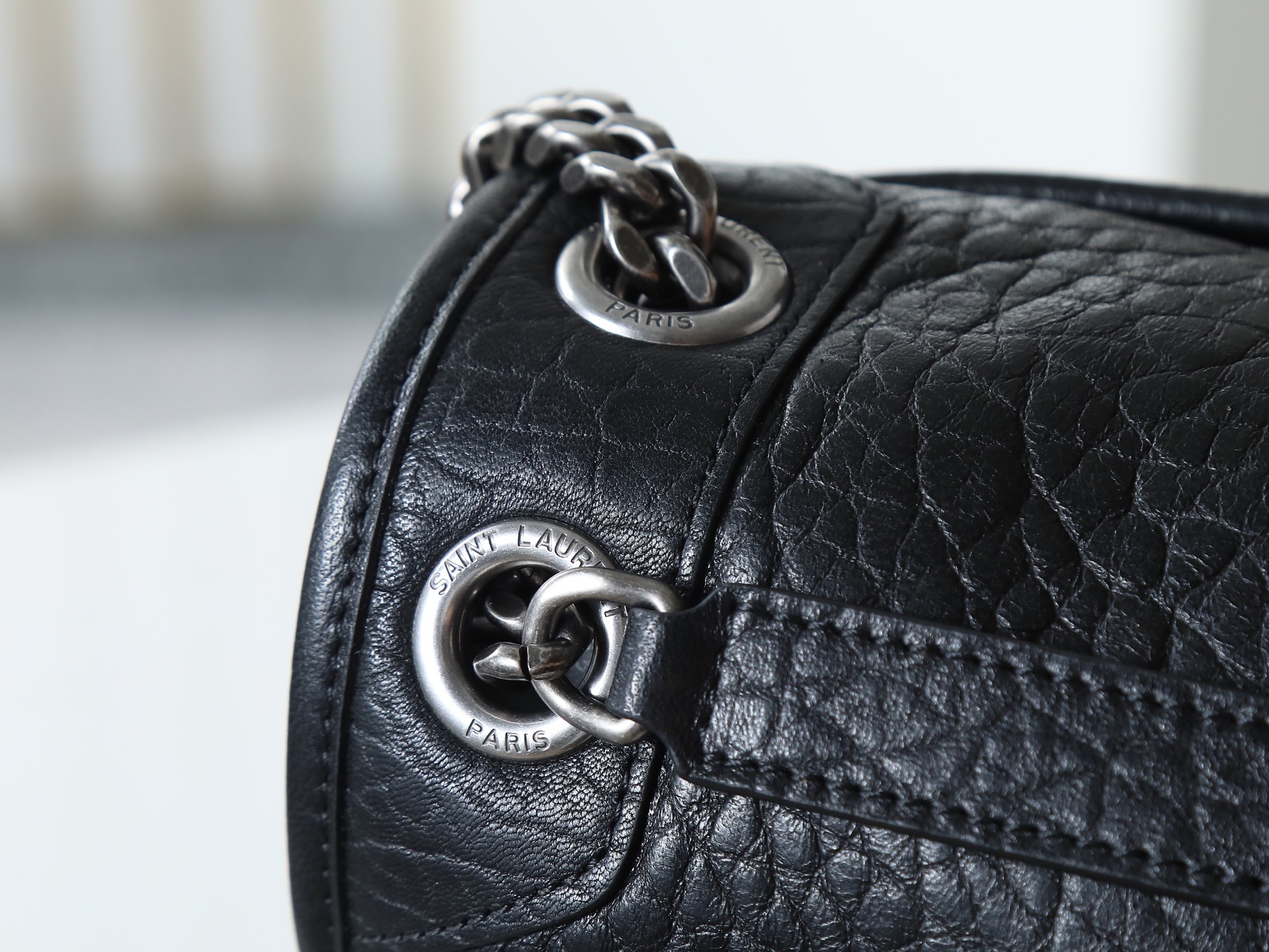 P¥1250🆕【Special original order】🔥【Exclusive background】🌈Elephant pattern New elephant pattern NIKai front flap handbag, decorated with metal LE CASSANDRE, with convertible leather and chain shoulder strap - Image 5