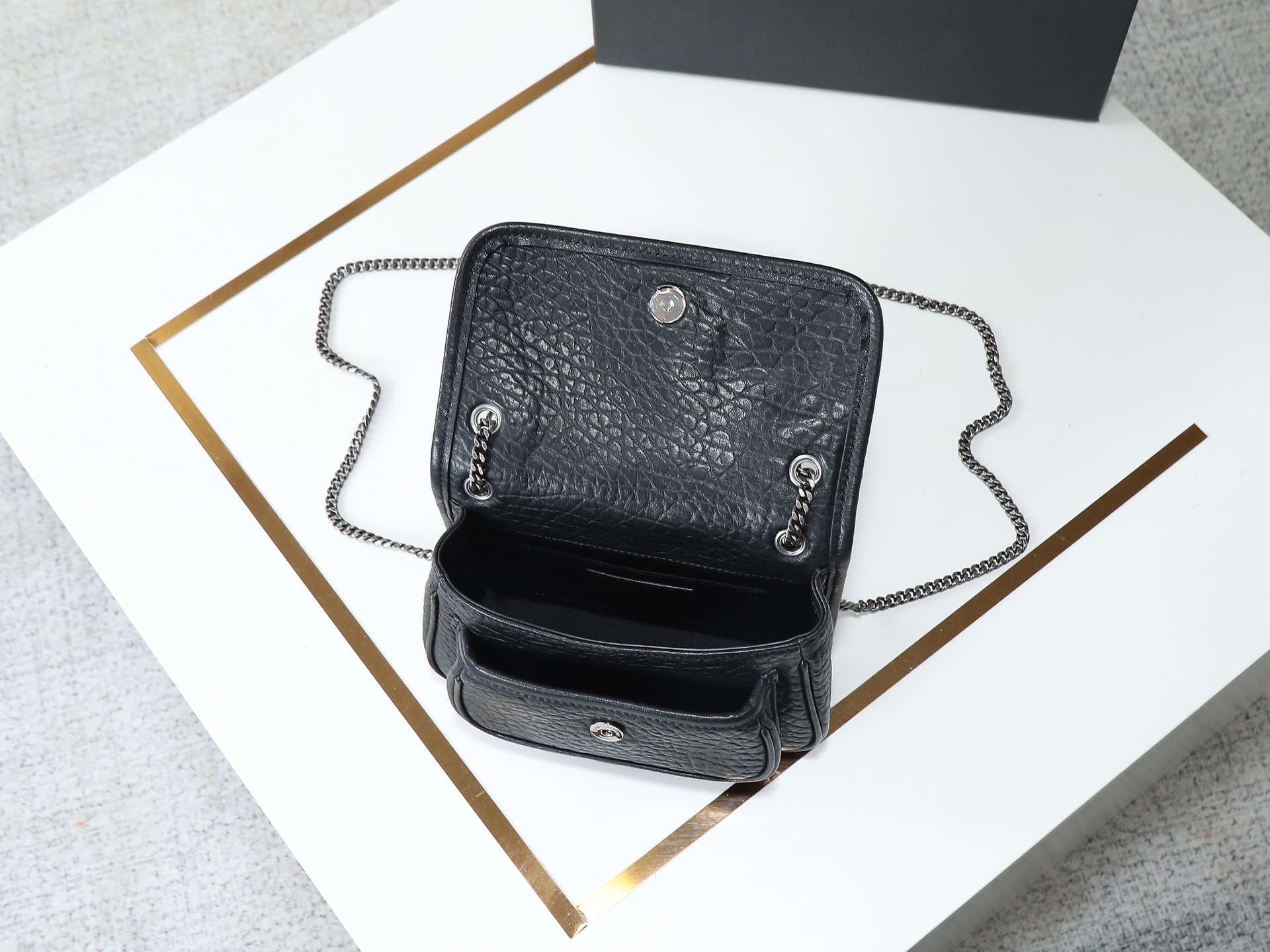 P¥1180🔥 🆕New product shipped👏【Exclusive background】 Elephant pattern (mini size) 🌈The new member of Niki family, the mini is simply too cool😎The bag shape is good-looking and has no shortcomings - Image 6