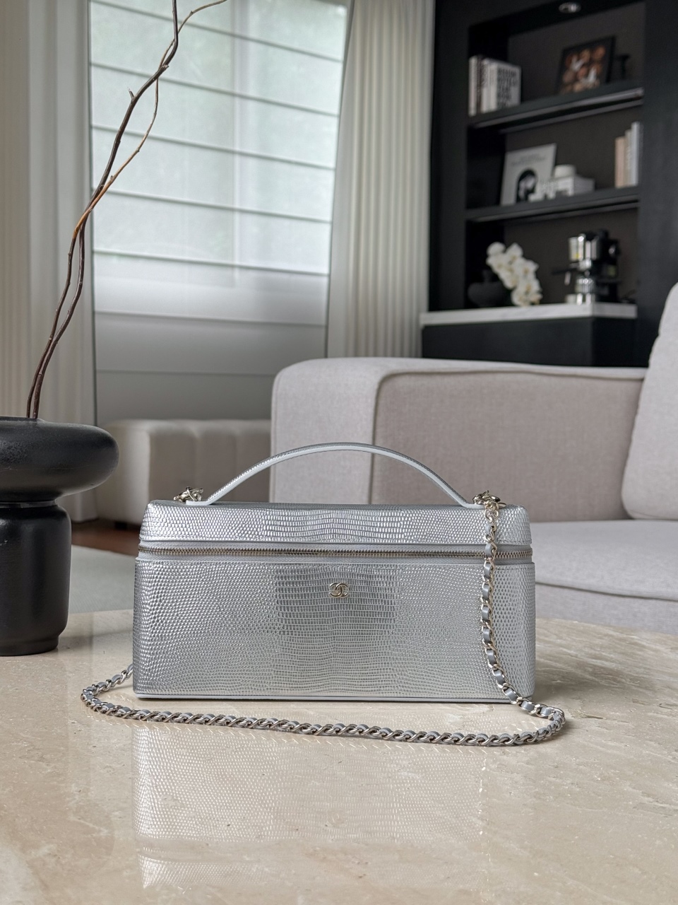 26b lp horizontal version lizard silver gold Bag shape: LP long box, neat horizontal rectangular shape, three-dimensional shape without collapse