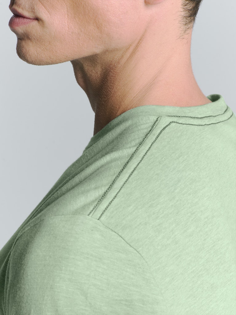 NO EXCESS - T-SHIRT