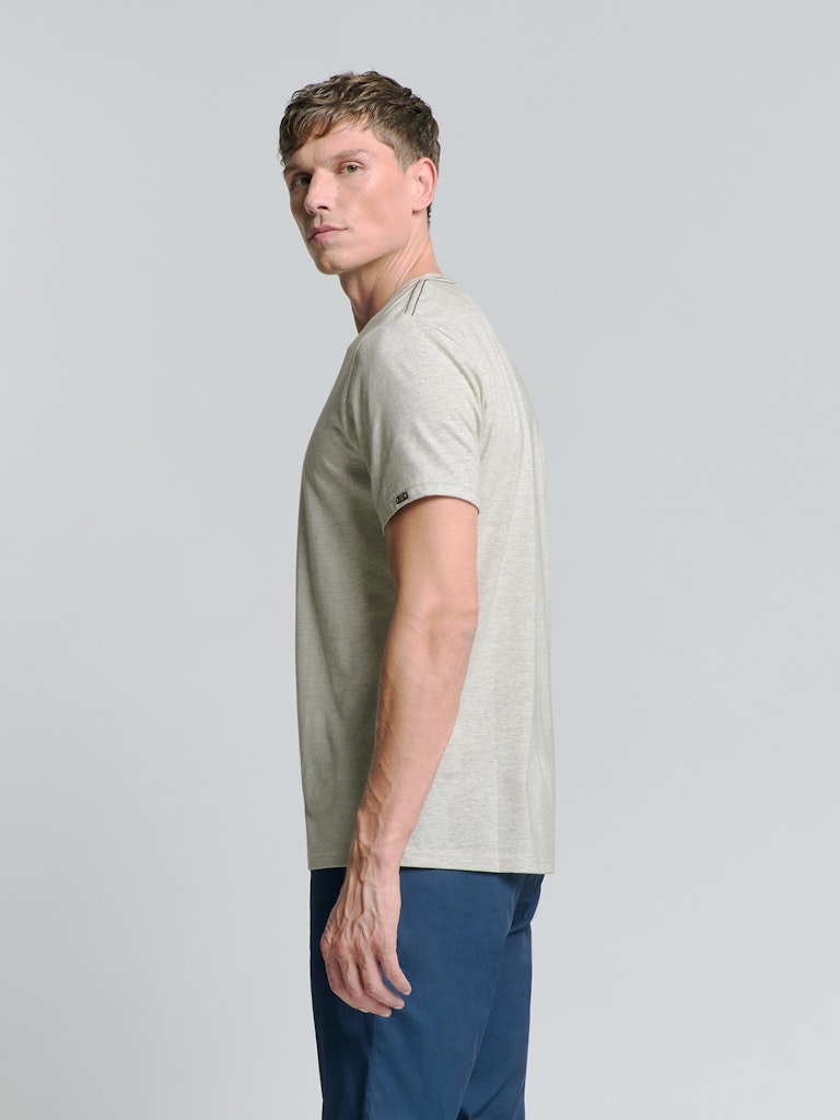NO EXCESS - T-SHIRT