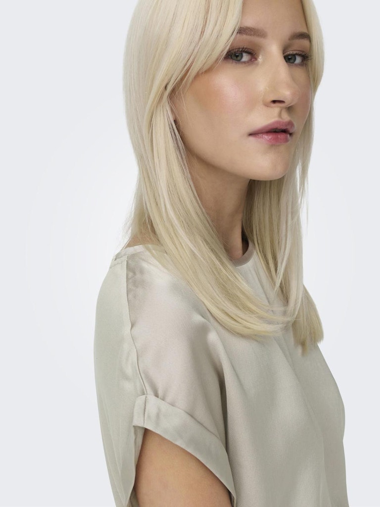 ONLY - T-SHIRT / LIEKE S/S SATIN MIX TOP ONLY - T-SHIRT / LIEKE S/S SATIN MIX TOP