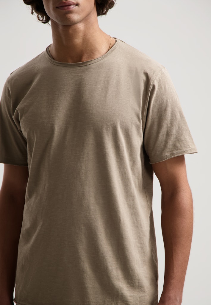 DSTREZZED - T-SHIRT