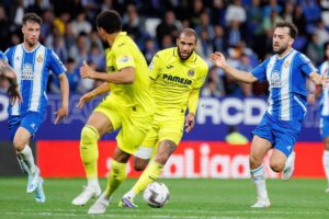 Barcelona, ,Nov,9:,Capoue,In,Action,At,The,Laliga