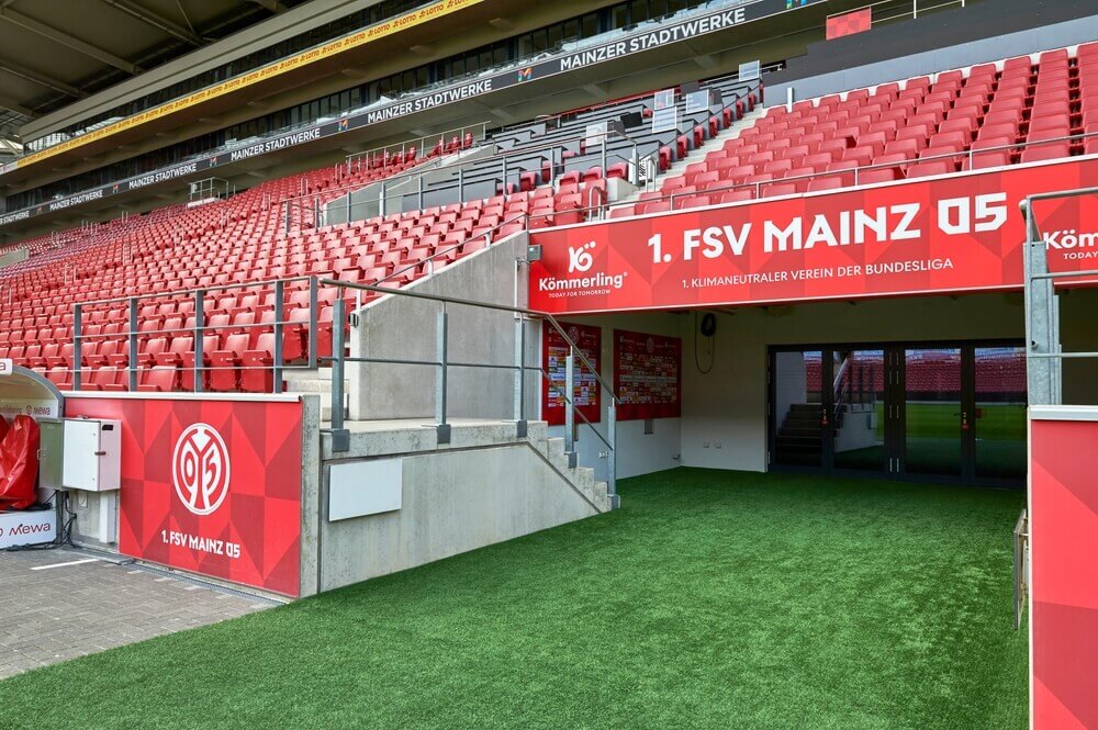 Mainz,,Germany, ,September,2022:,Exit,On,To,The,Grounds