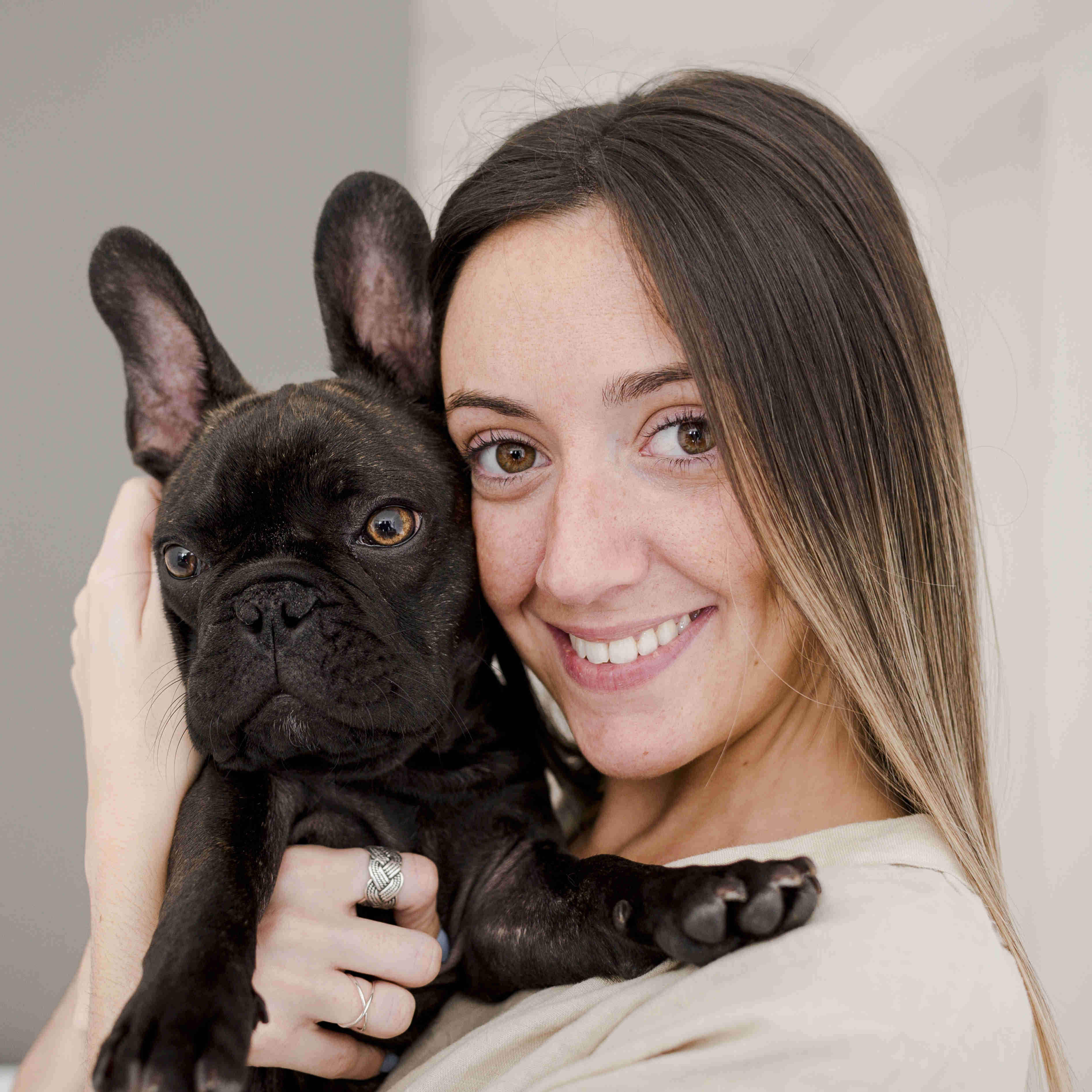 Understanding French Bulldog Behavior: Interactions with Other Dogs