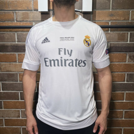 Real Madrid Home Final Milano Jersey 2016