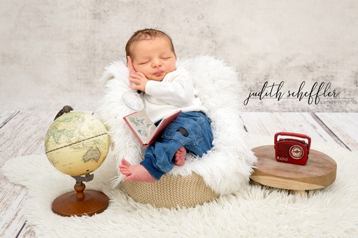Judith Scheffler Fotografie | Neugeborenen Fotografie | Passbildfotograf auf alleFotografen
